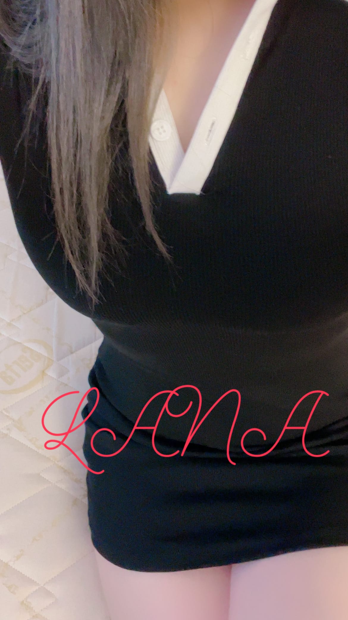 らな「出勤しました♪」04/24(水) 16:53 | らなの写メ