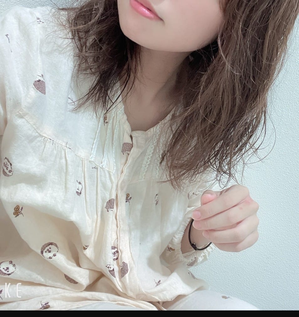 「明日は出勤♡♡」08/30(金) 23:42 | 日奈〜ひなの写メ日記