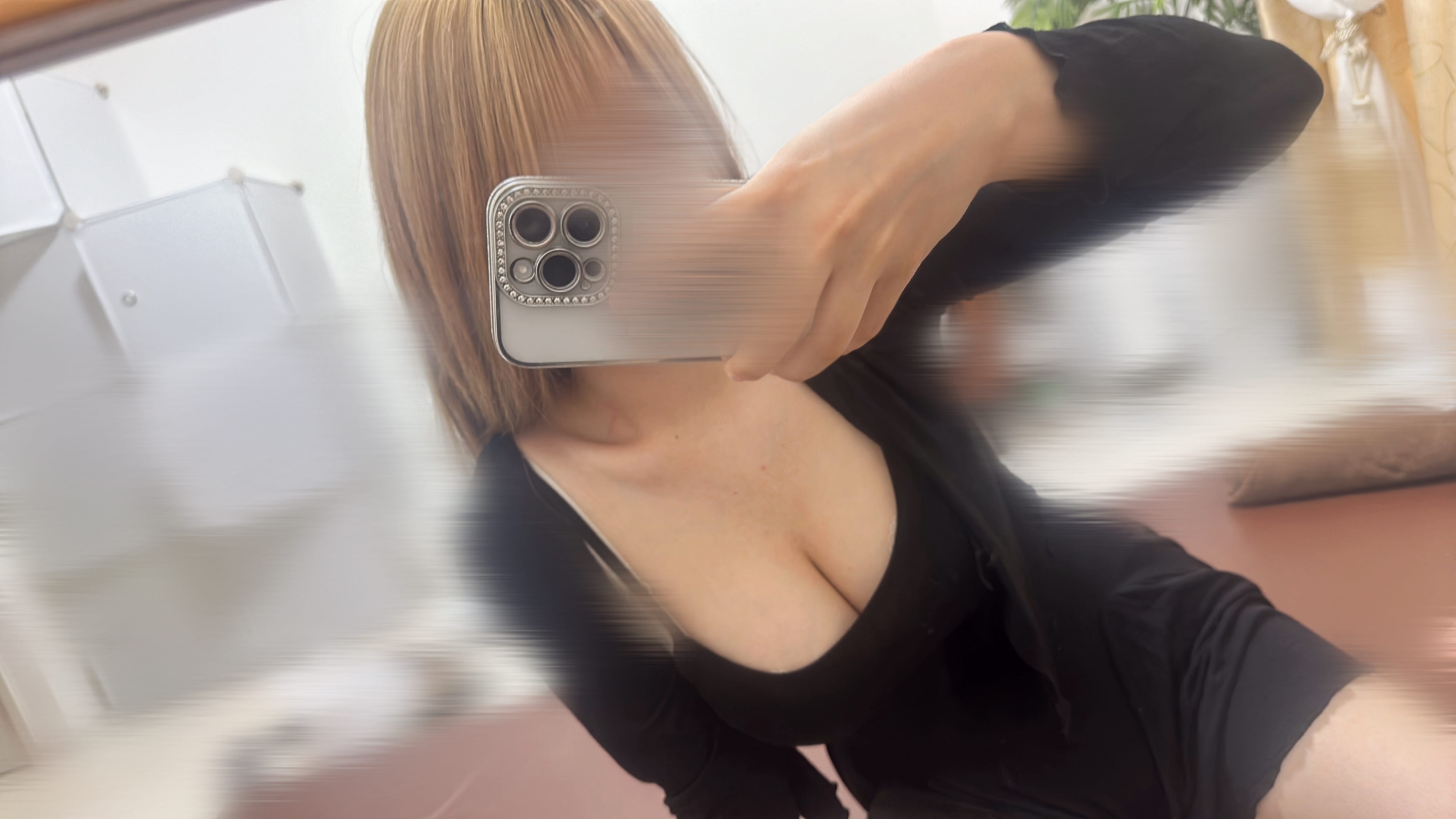 「」09/11(水) 17:06 | 楠 めるの写メ