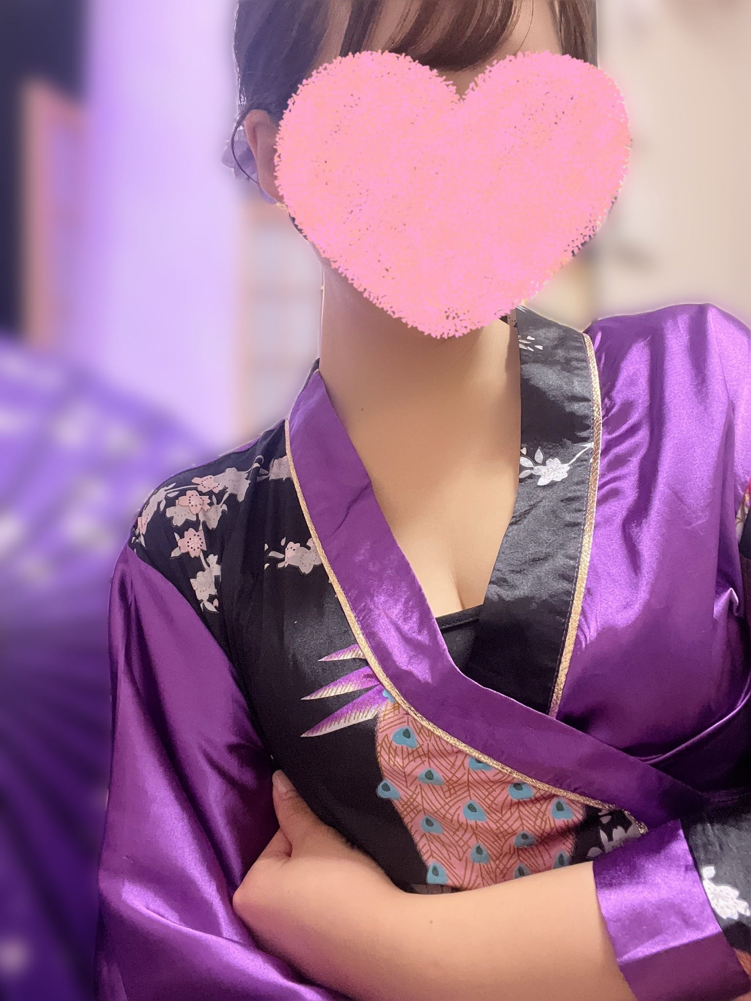 朝霧♡あさぎ「会いにきてくれんすか…？」11/19(火) 17:13 | 朝霧♡あさぎの写メ