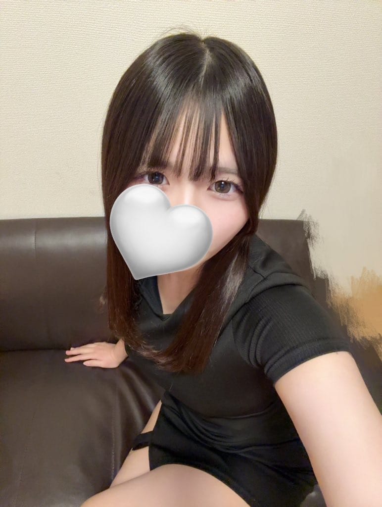 しおり「出勤しました♪」12/23(月) 16:36 | しおりの写メ