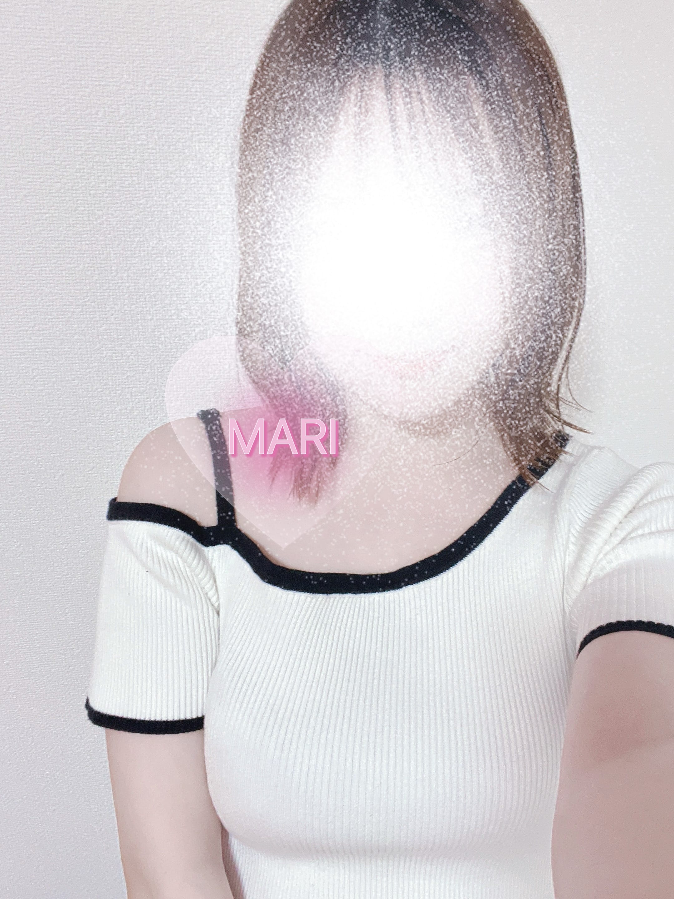 まり「29日 19:00-24:00 出勤❤️」03/29(土) 23:36 | まりの写メ