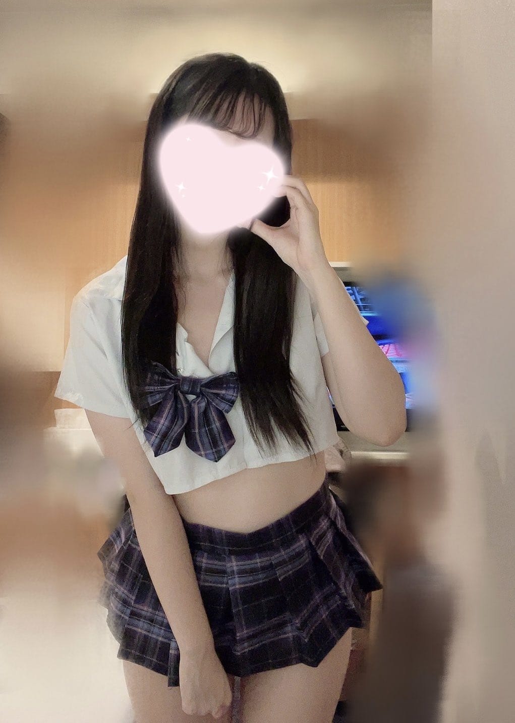 「4月もたくさんお誘いお待ちしてます^ > · − ^♡」04/01(火) 15:30 | 七瀬　かのんの写メ