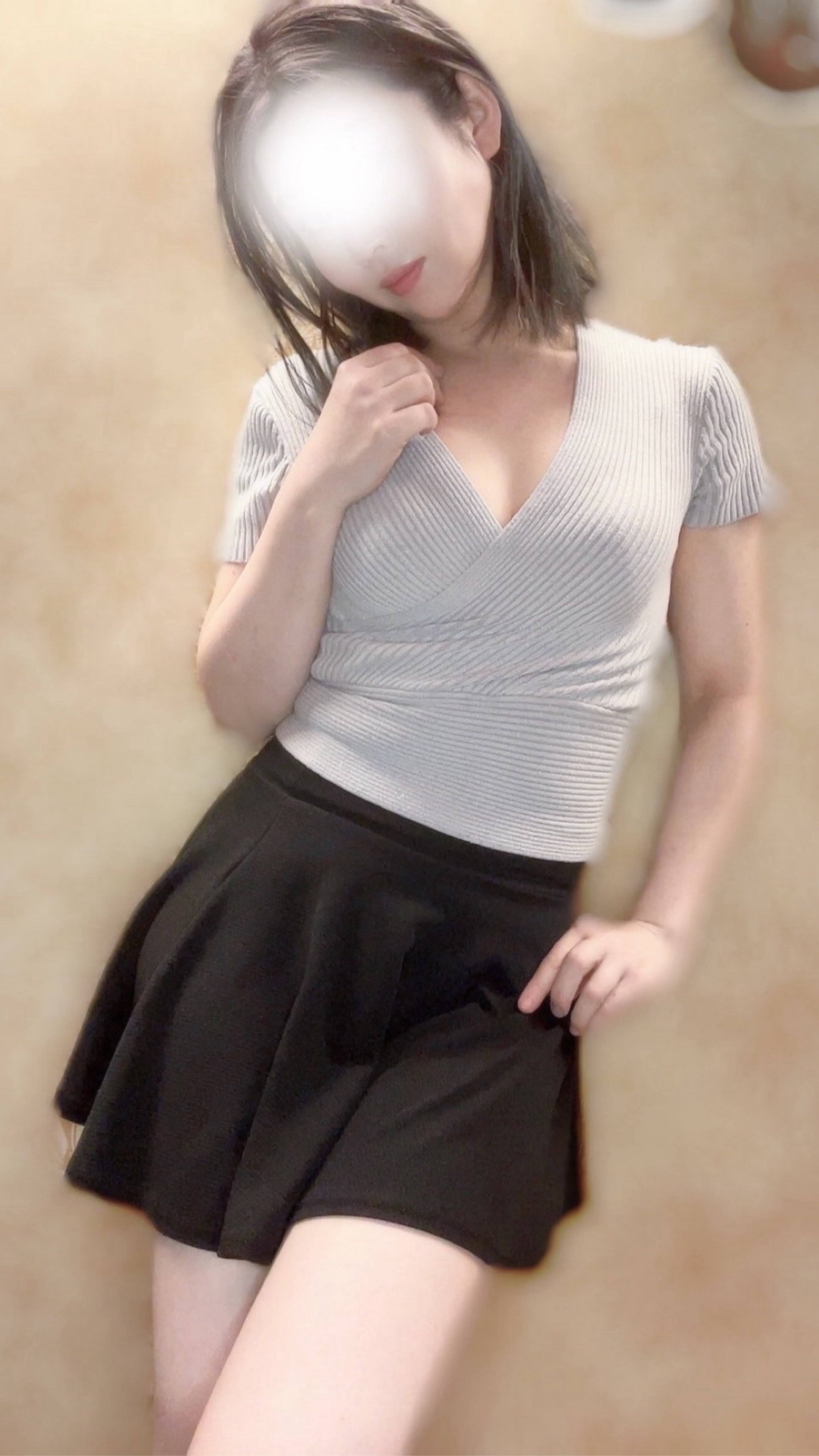 上原すずか「出勤しました♪」04/11(金) 19:25 | 上原すずかの写メ