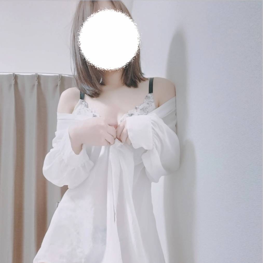 「出勤中だよ」05/17(土) 13:31 | 凜〜りんの写メ日記