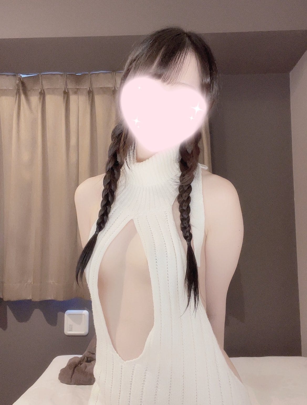 「本日ちょっとお時間早まり出勤しました(ᯫ᳐ ᑊ⩊ᑊ ᯫ᳐)✨」05/22(木) 15:35 | 七瀬　かのんの写メ