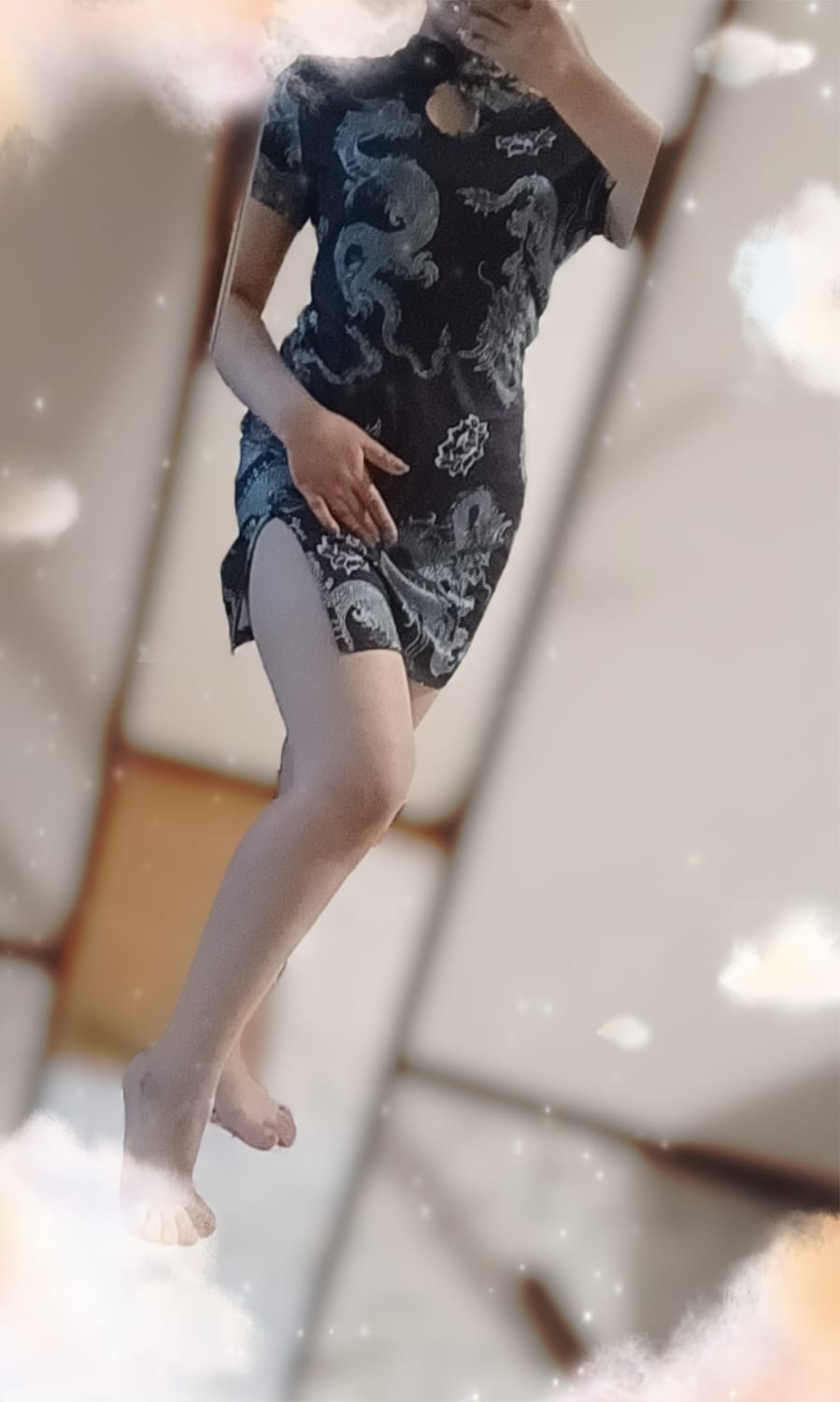 「」05/29(木) 20:40 | ここの写メ