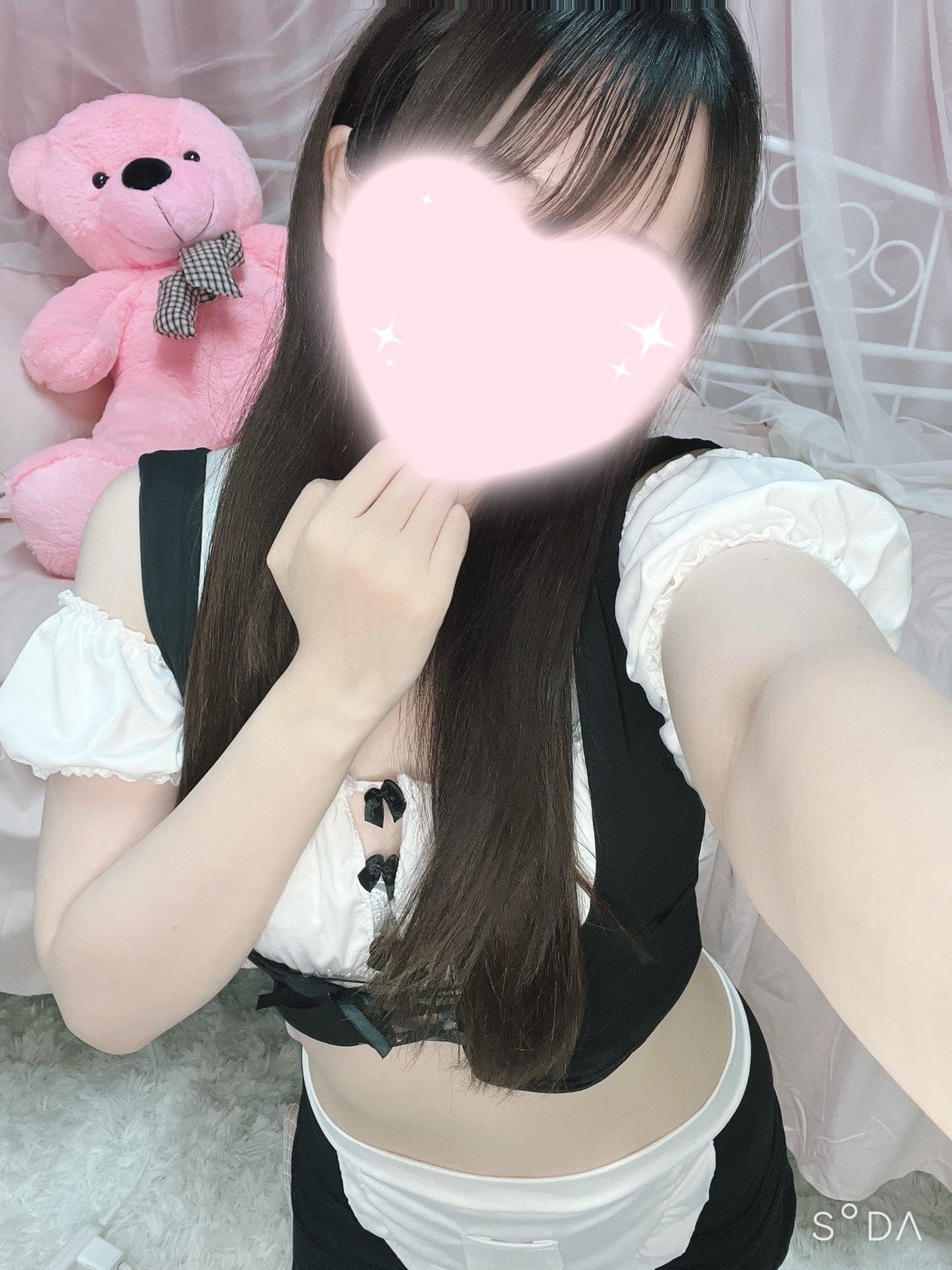 「こんにちは♡」07/03(木) 18:09 | 七瀬　かのんの写メ