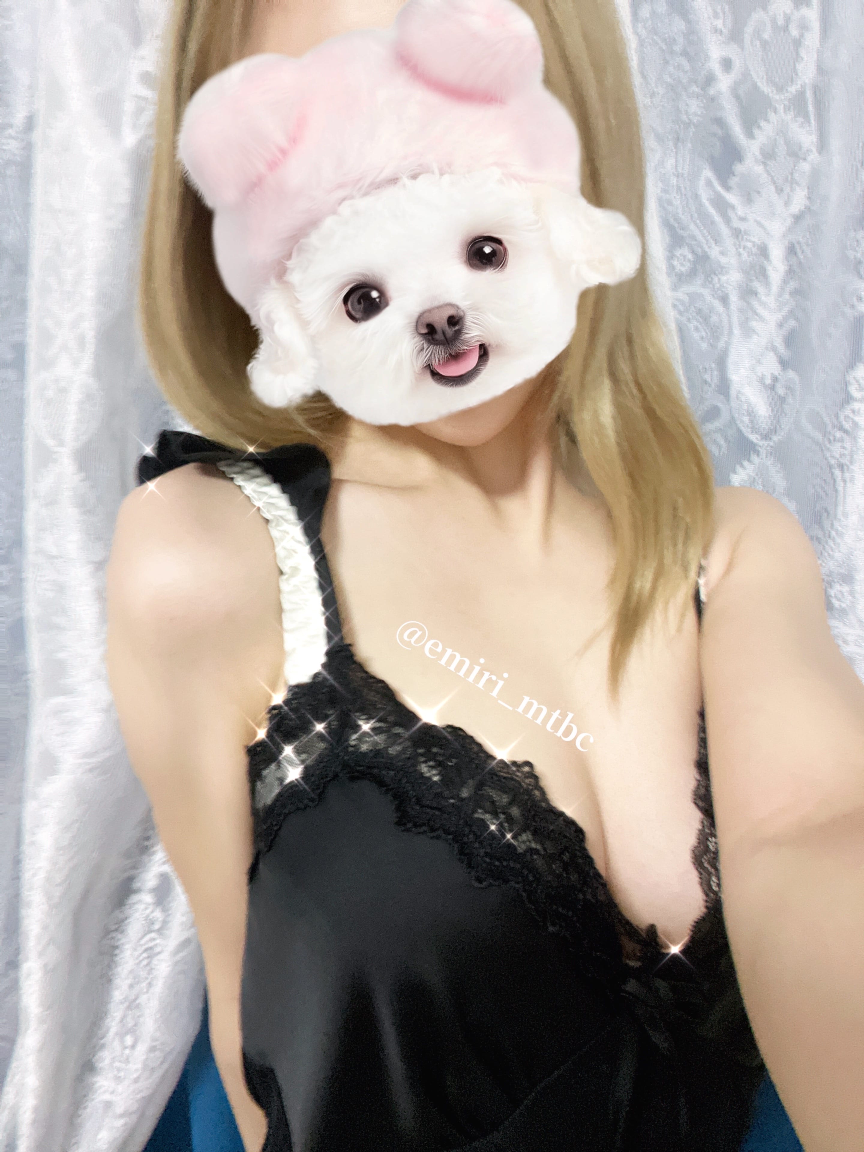 「本日出勤ですっ！(*^^*)」07/11(金) 09:25 | えみりの写メ