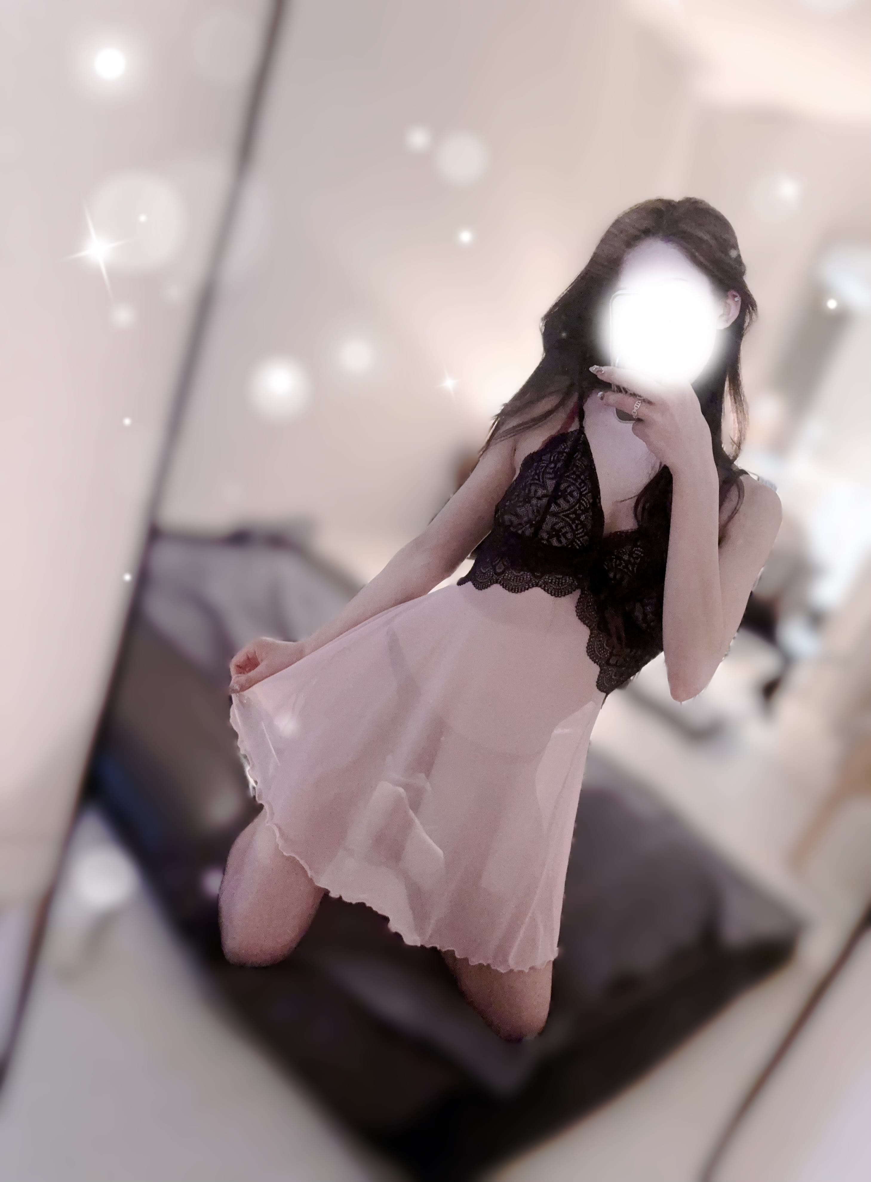 「出勤♡」07/17(木) 11:53 | あいり【プレミア】の写メ