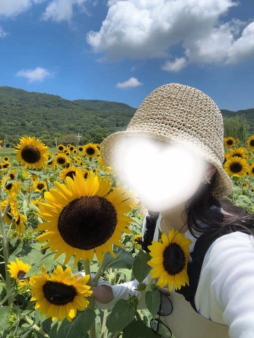 「今週末は出勤だよ〜」08/08(金) 23:48 | 水沢まきの写メ