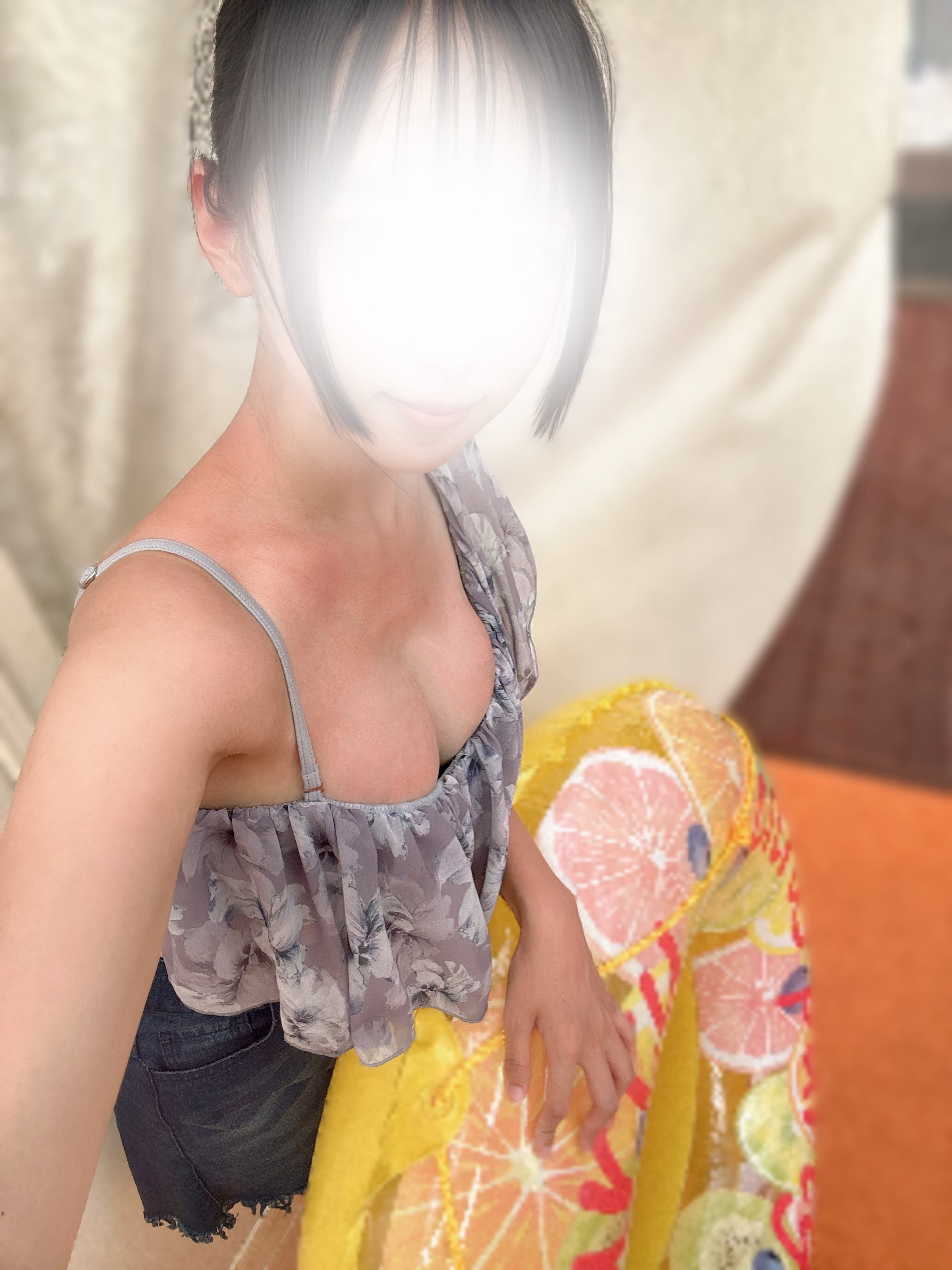 さゆり「日焼け見てほしいの」08/19(火) 20:08 | さゆりの写メ