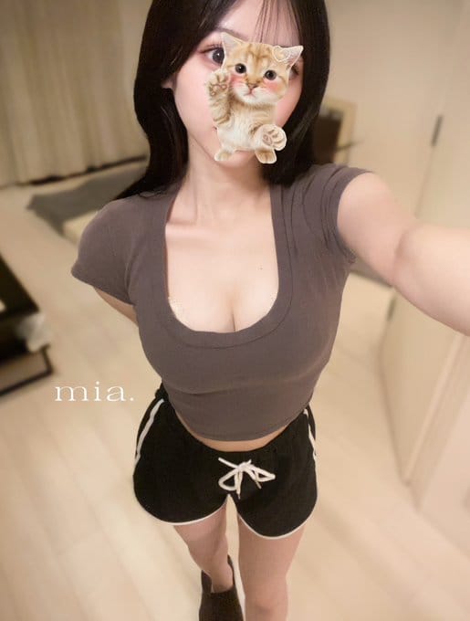 「おにいさま目線」08/27(水) 10:39 | 天月みあの写メ