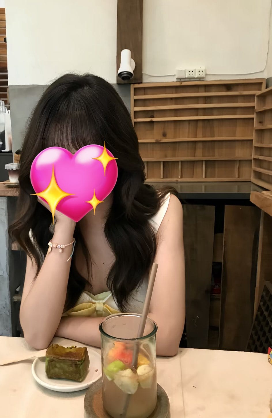 「明日30日(土)19:00~出勤するよー！」08/29(金) 23:16 | ミウの写メ