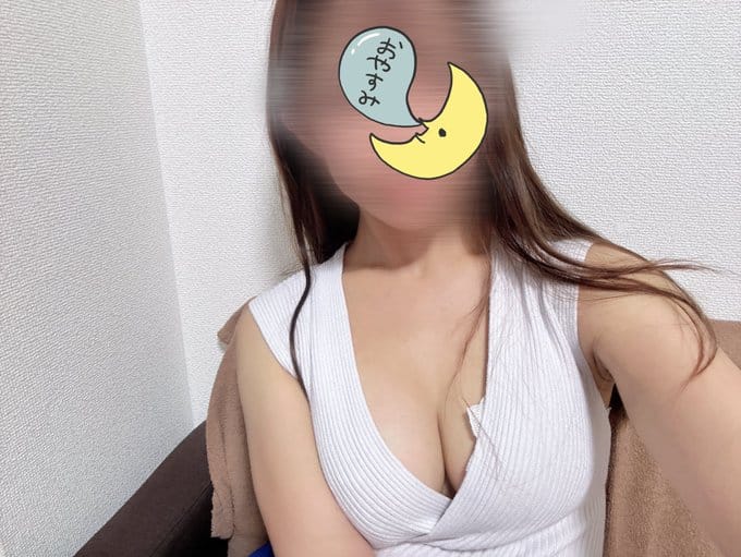 「出勤しました♡」09/09(火) 20:06 | 帝るなの写メ