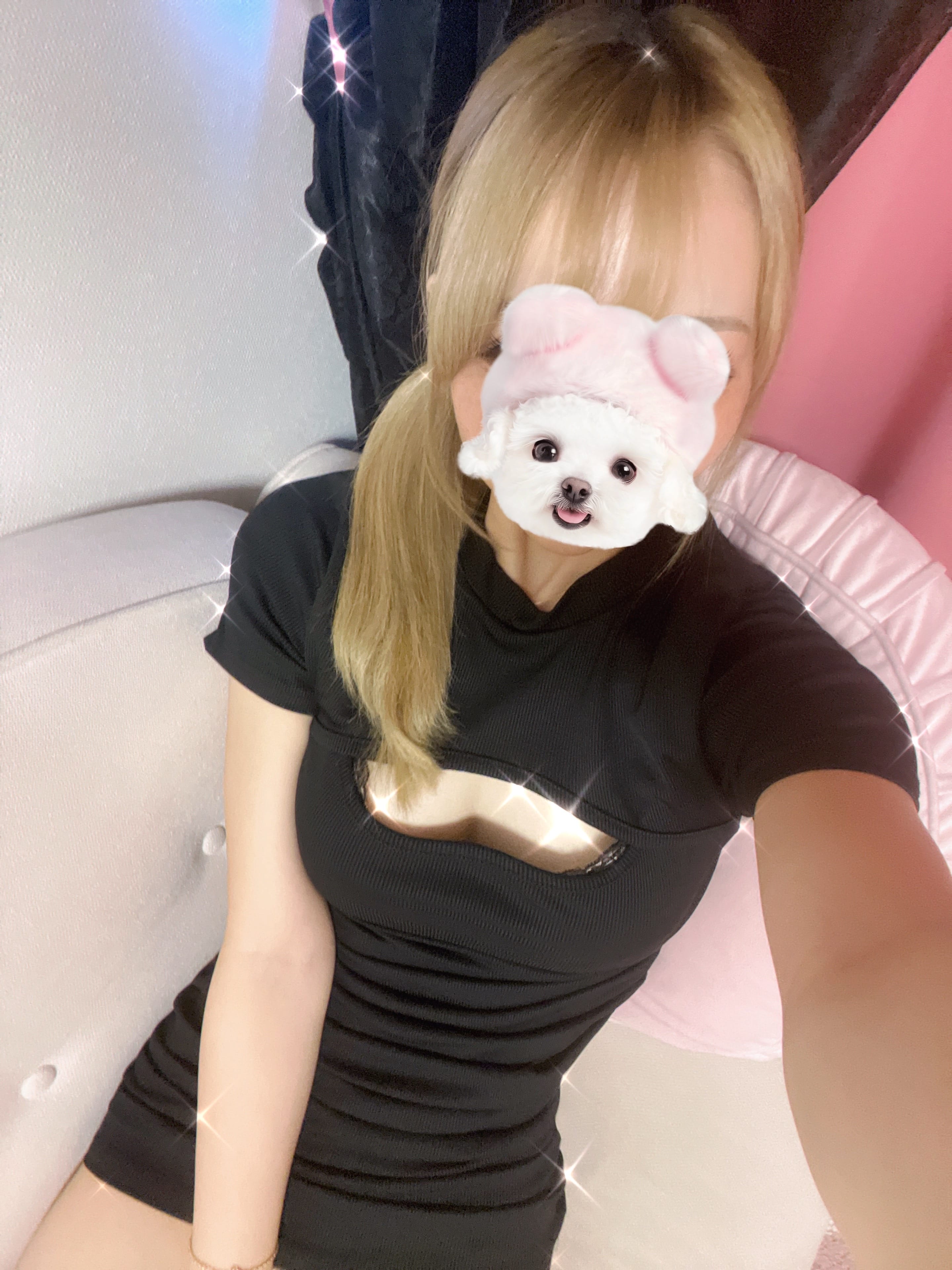 「華金出勤ですっ(`･ω･´)」09/12(金) 10:10 | えみりの写メ