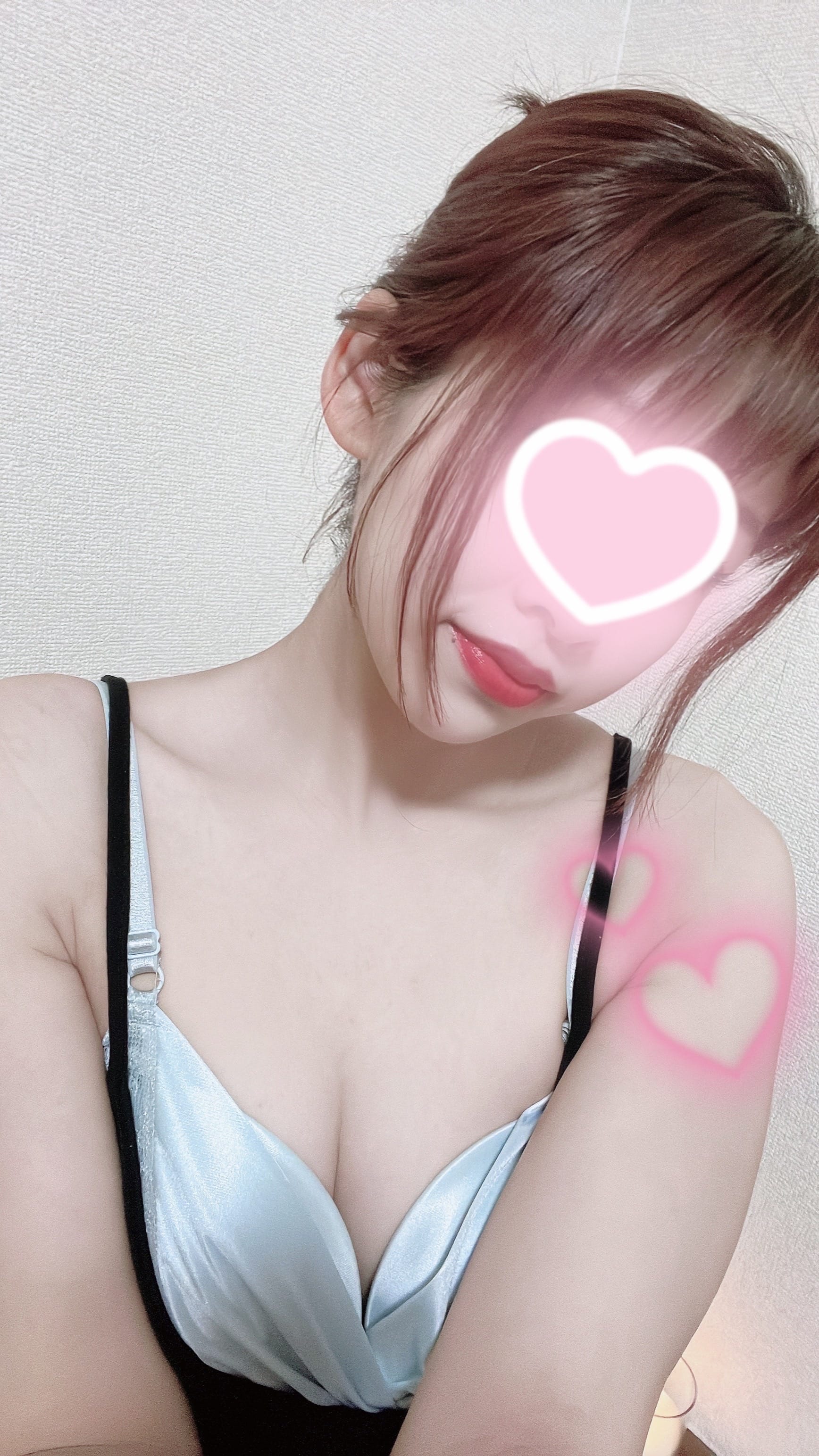 みみ「なんだかーーー夜って、、、。」10/03(金) 20:23 | みみの写メ