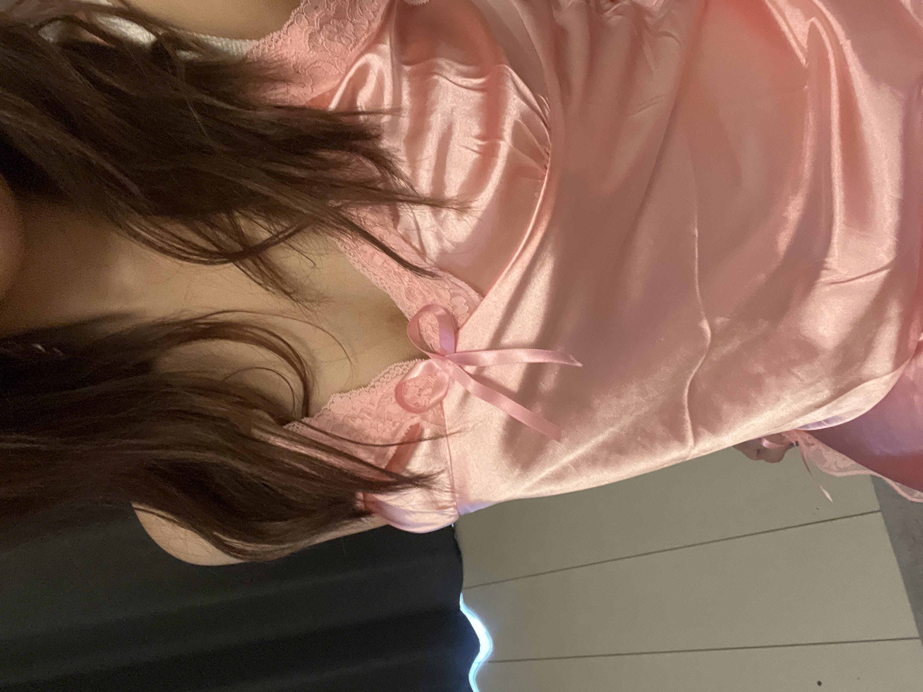 梨愛【りあ】「出勤したよーう！」10/05(日) 17:11 | 梨愛【りあ】の写メ