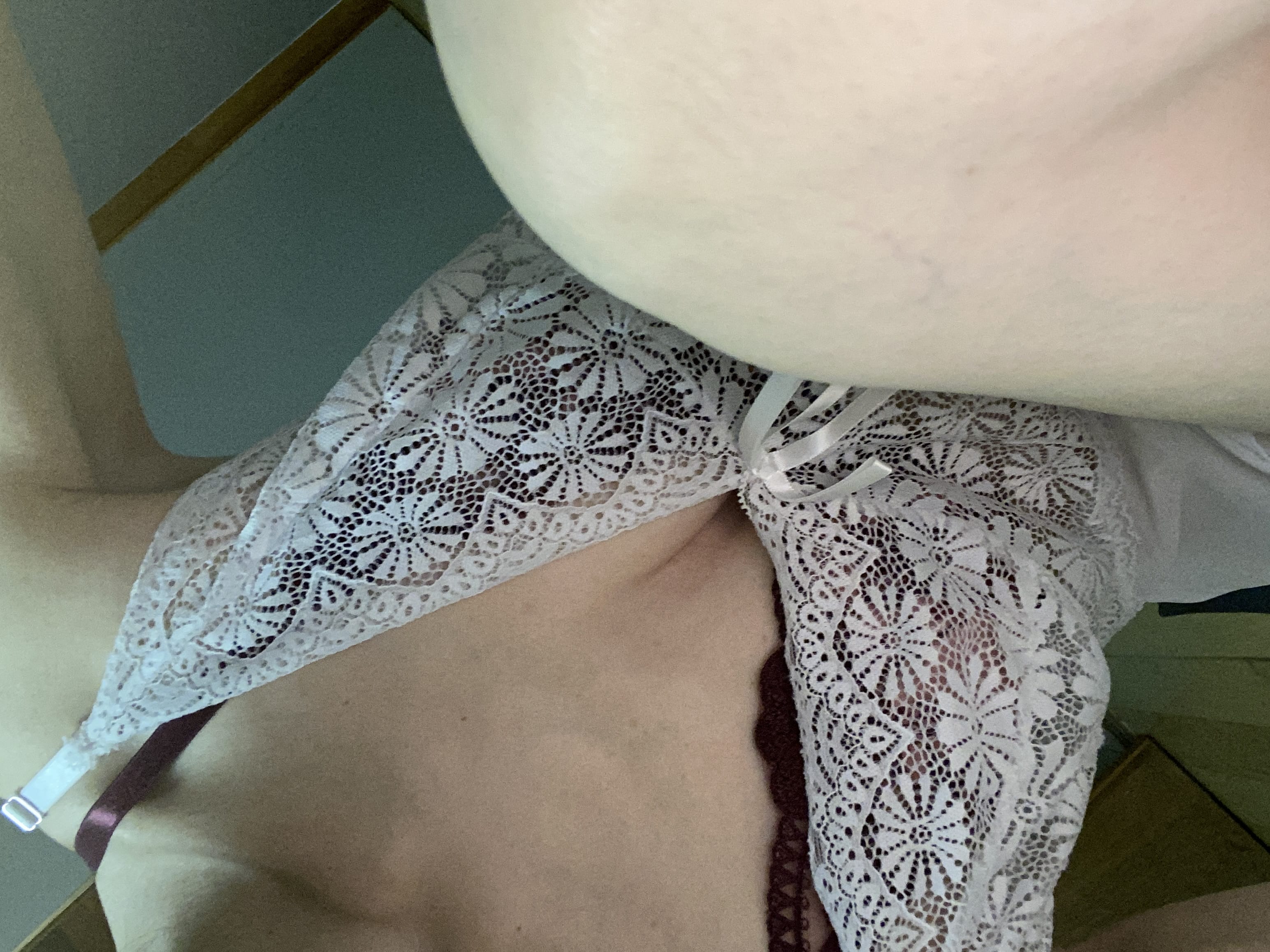 「こんにちは☔️☁️」10/06(月) 13:32 | 藤井（ふじい）の写メ