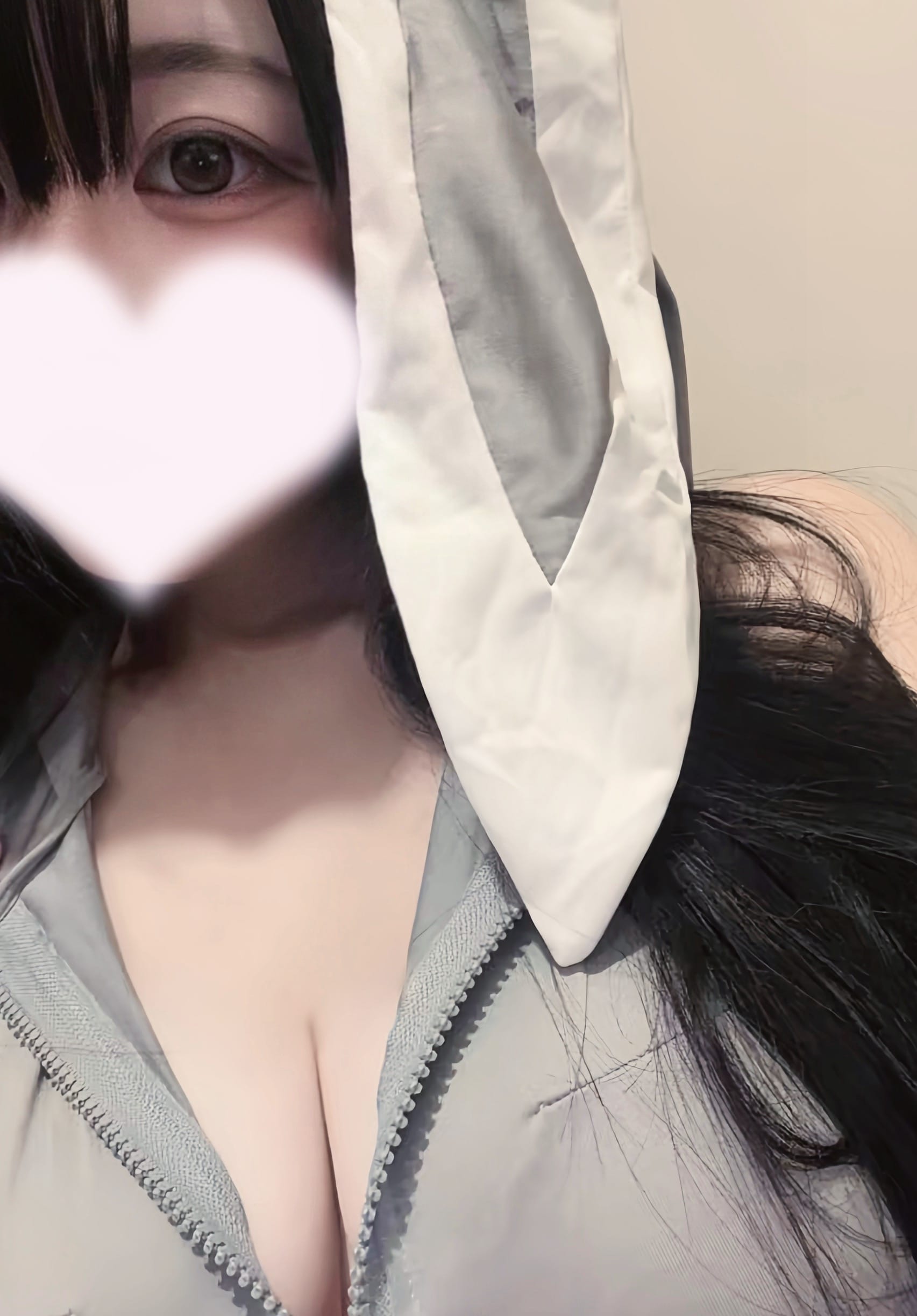 「うさちゃん♡」10/08(水) 00:06 | かんなの写メ日記