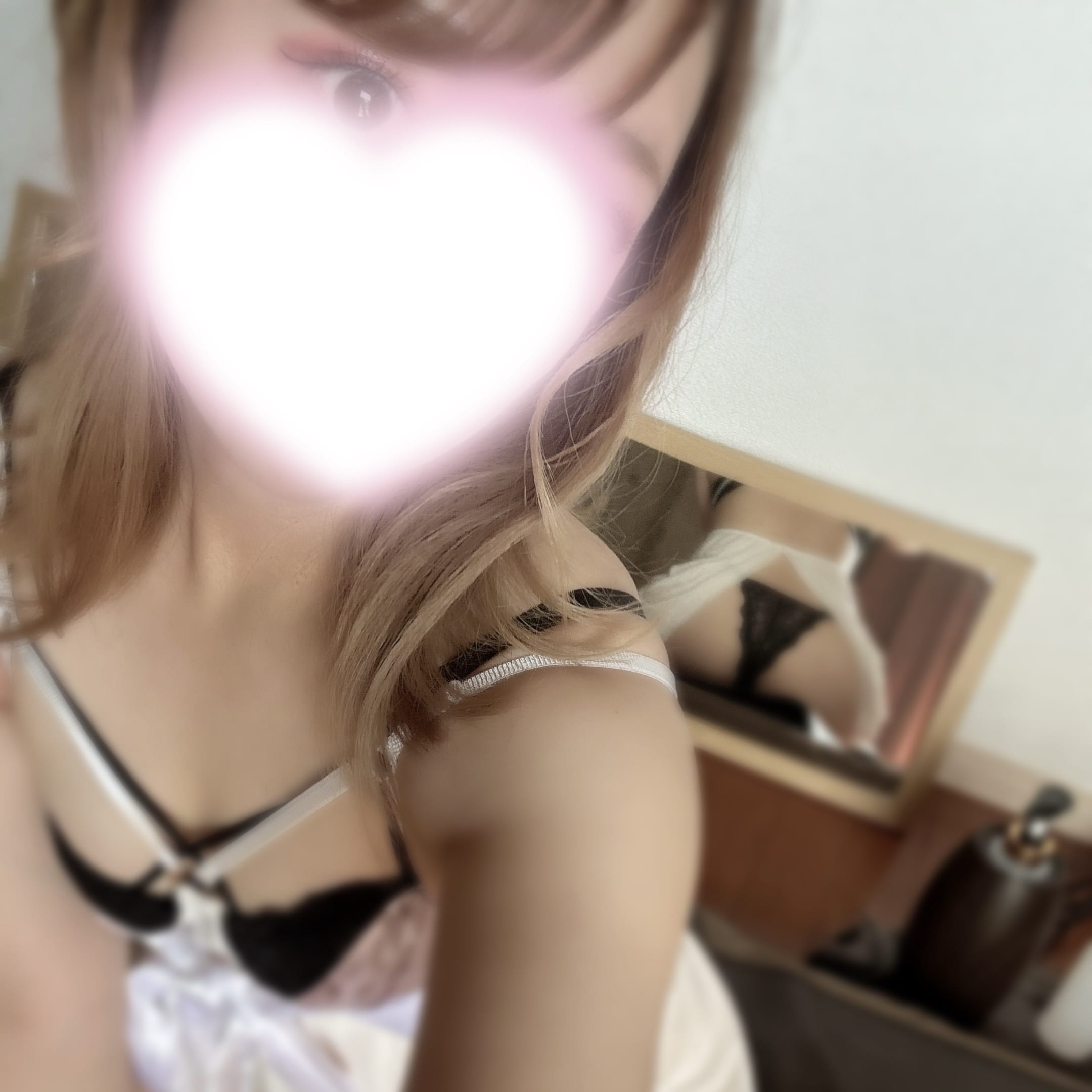 「peach」10/10(金) 18:55 | まおの写メ