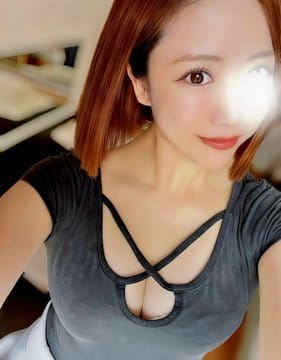 「出勤しました♡」10/20(月) 15:25 | 桐島れいの写メ