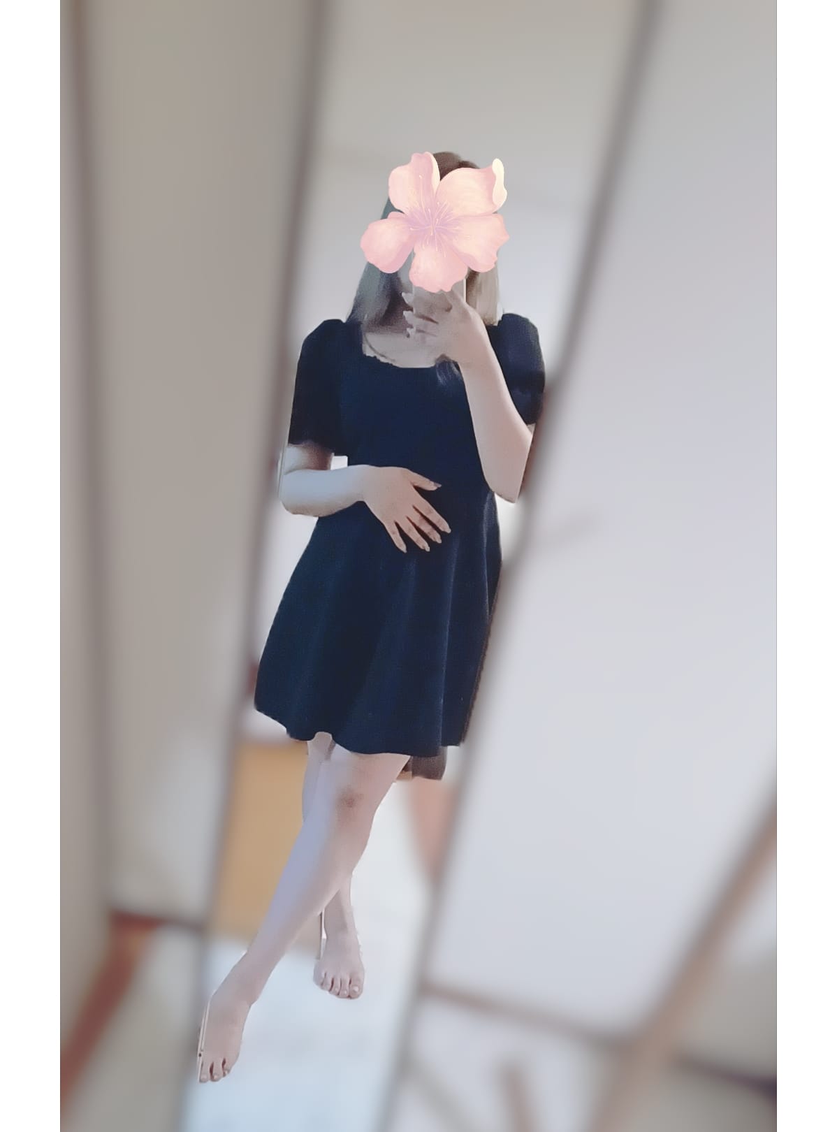 「出勤しました( ❁ᵕᴗᵕ )」10/22(水) 18:29 | ここの写メ