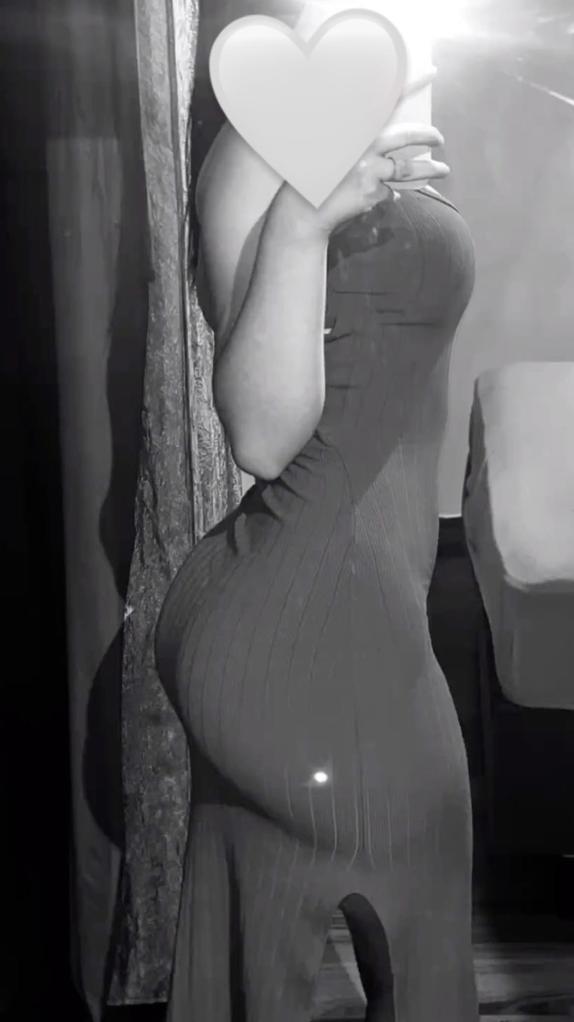 「20時出勤するよ✧*｡」10/27(月) 12:01 | らい（らい）★の写メ