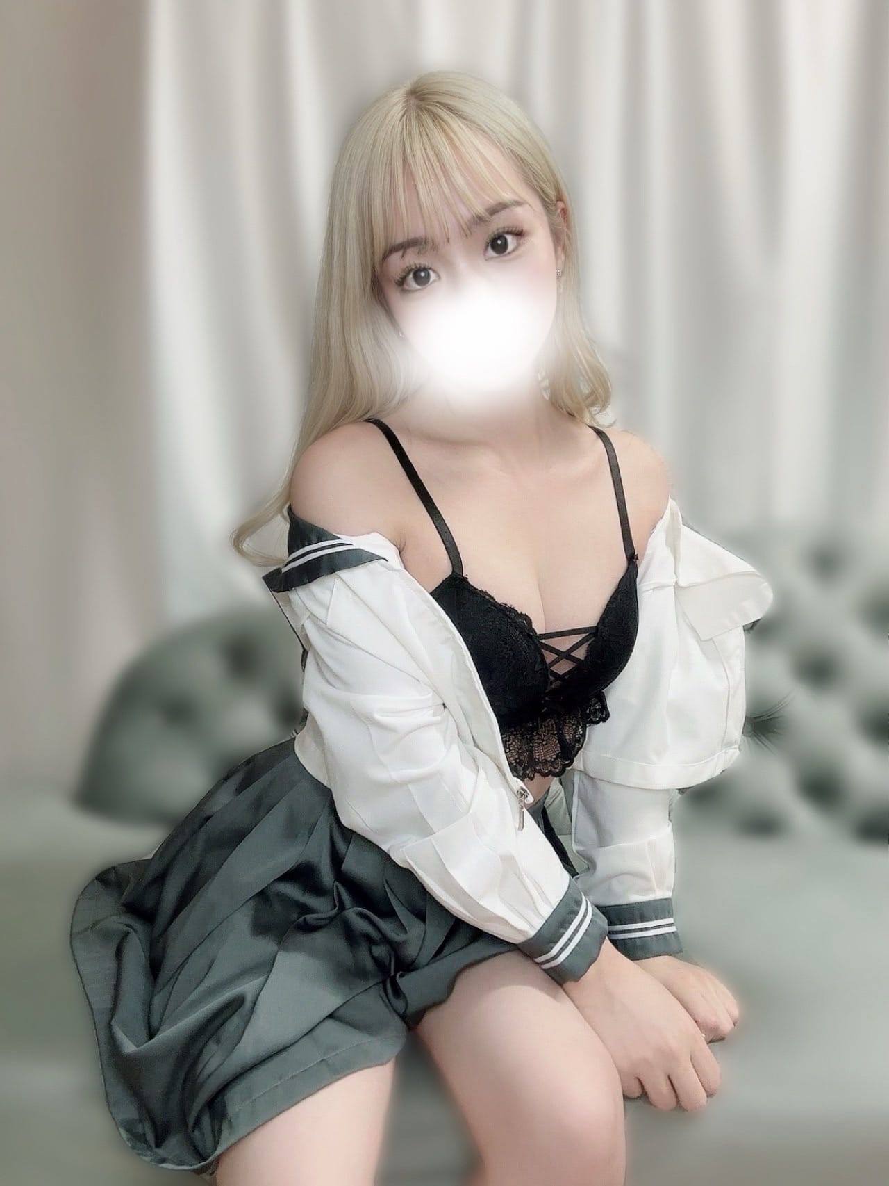 「あんなことやこんなこと・・・」10/30(木) 18:15 | 新垣 れいの写メ