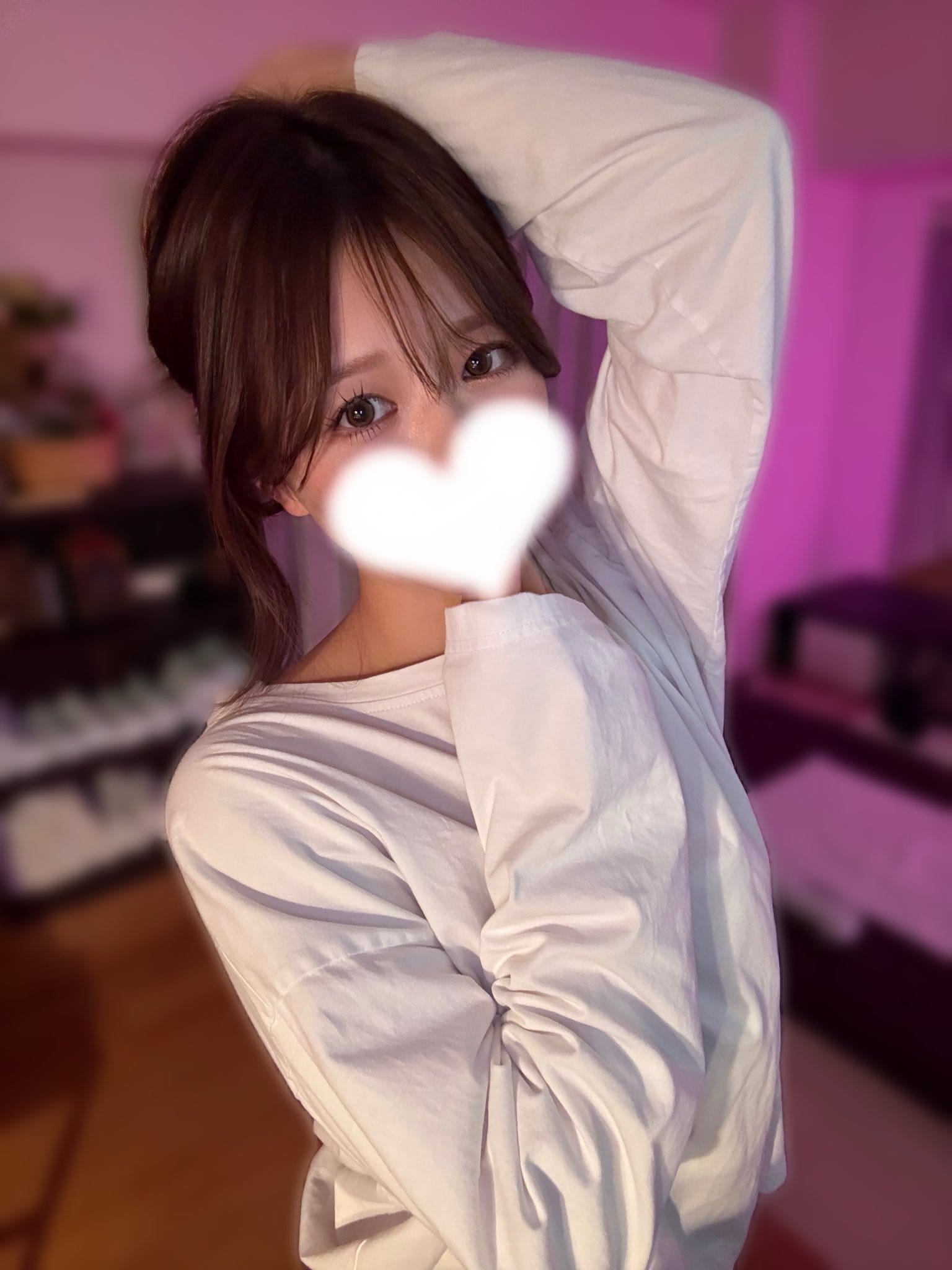 「初投稿♡」10/31(金) 21:14 | 倉持 さわの写メ