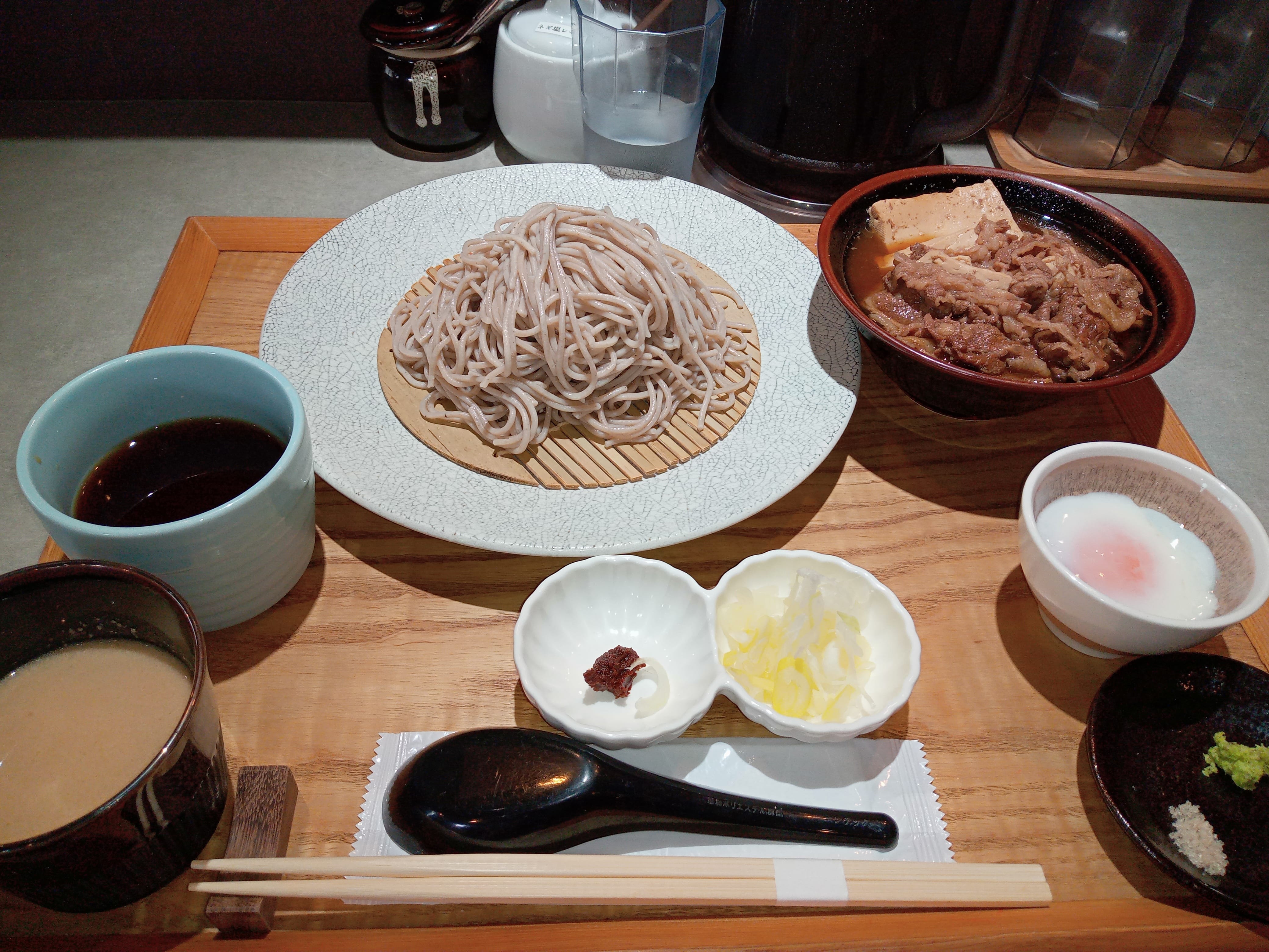 「15時から出勤♡」11/01(土) 09:49 | しおんの写メ