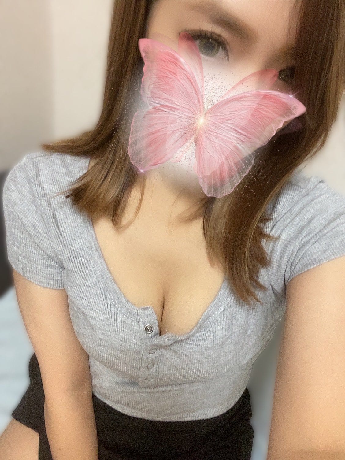 「こんばんはっ」11/17(月) 23:04 | 末広えまの写メ