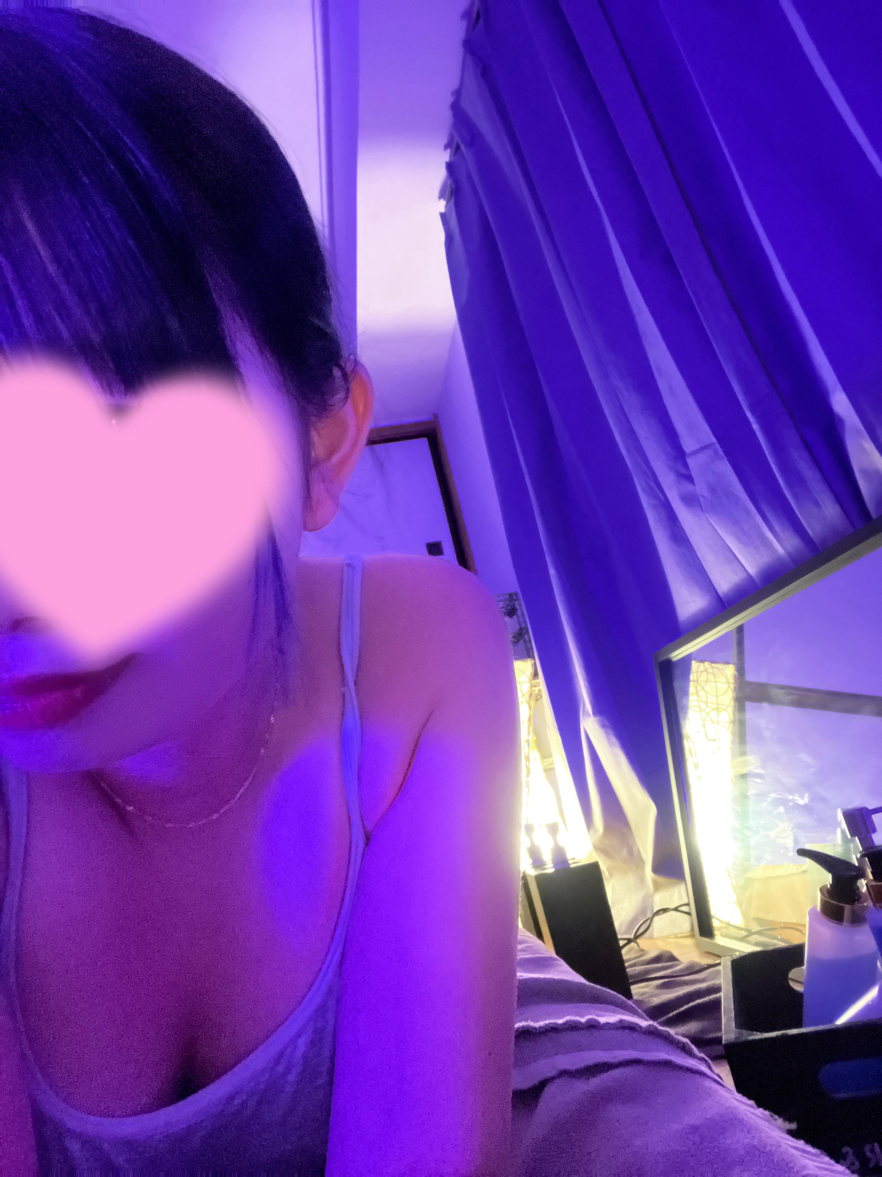 「出勤してます」11/22(土) 23:28 | 武田の写メ