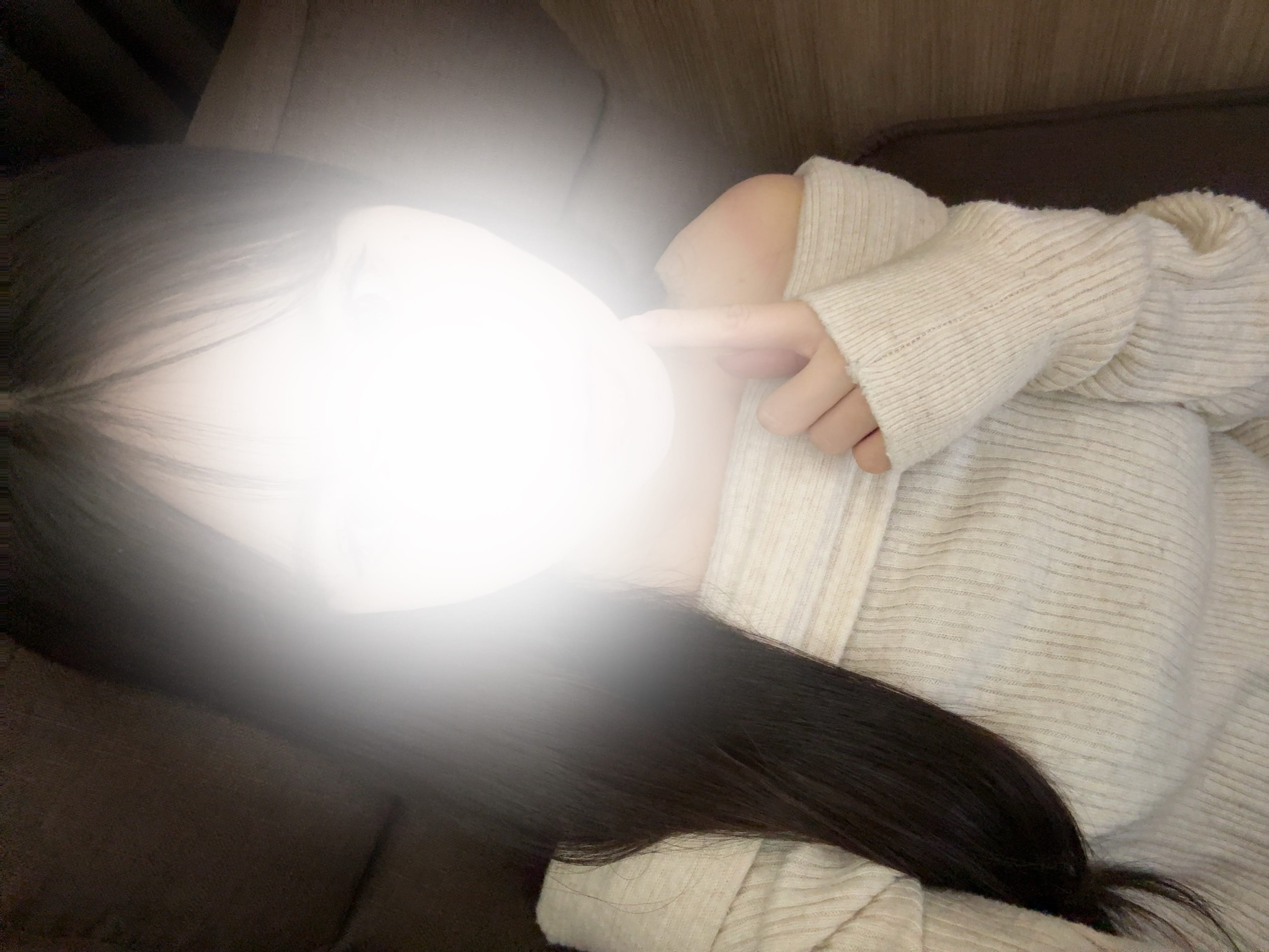 「あと1枠❤︎」11/23(日) 20:44 | 宮下 りさの写メ