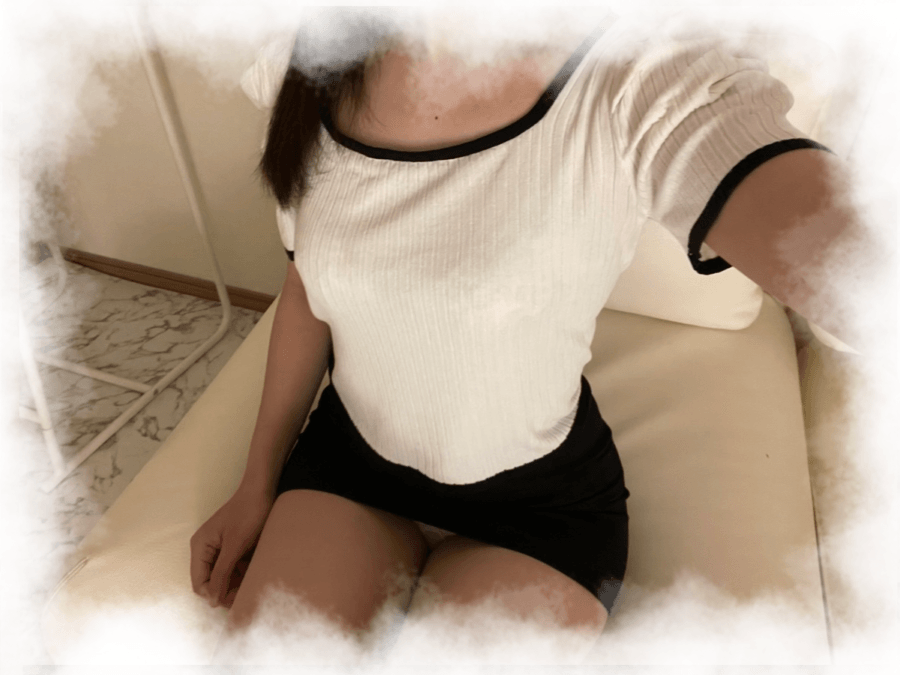 「出勤中‪‪❤︎‬」11/24(月) 19:58 | さららの写メ日記