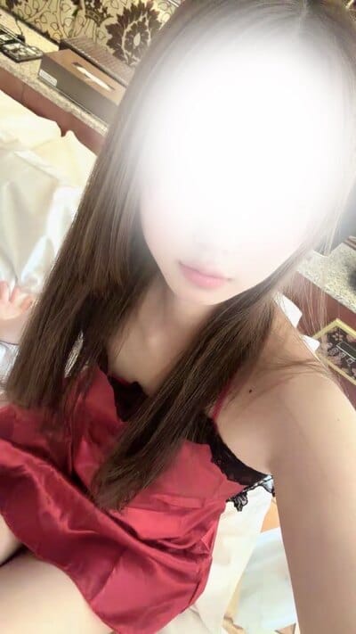 「初投稿♡」12/03(水) 21:27 | さなの写メ