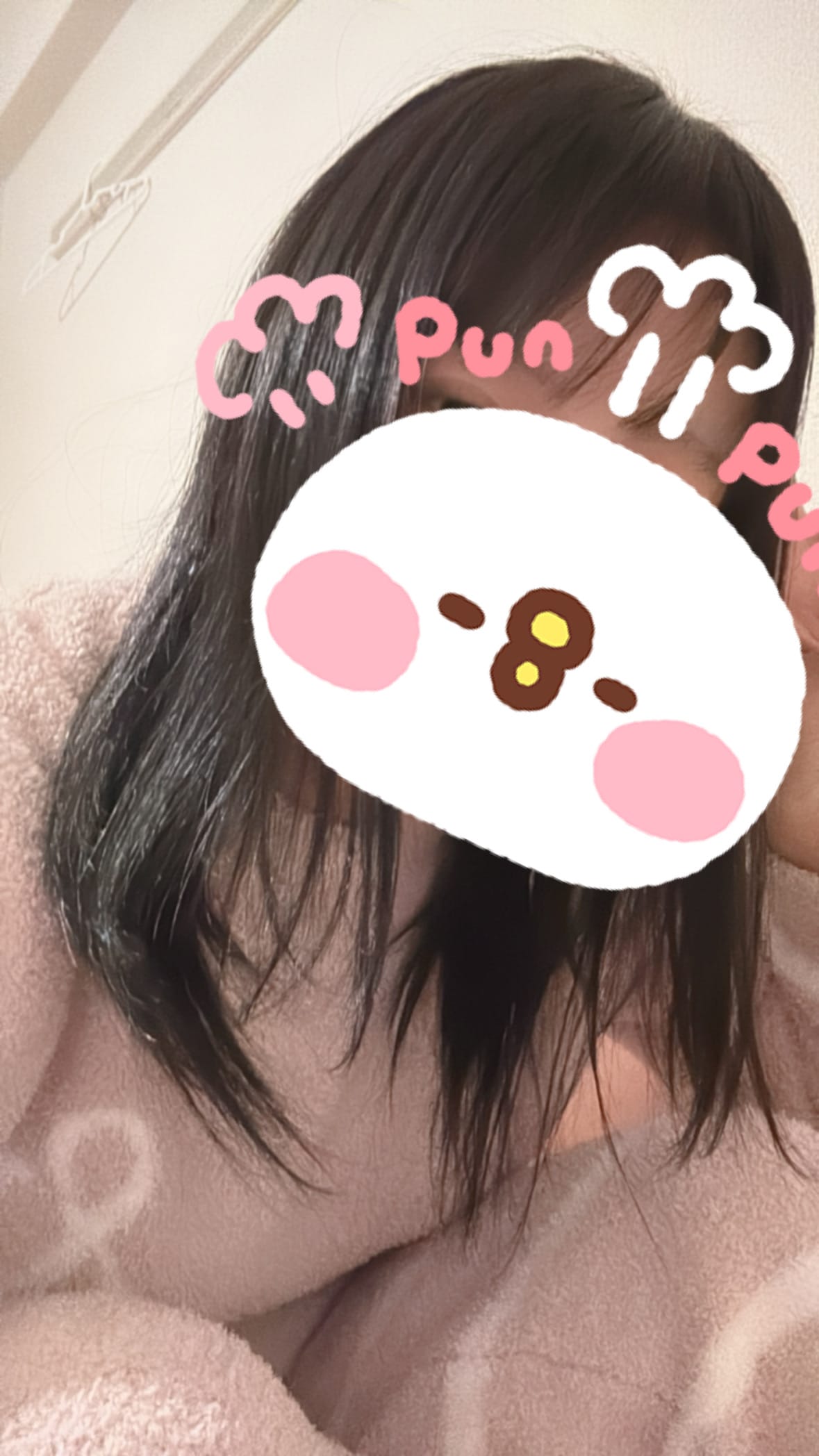 りな「しゅっきーん♡」12/05(金) 21:26 | りなの写メ