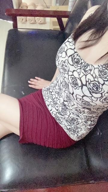 和歌子【わかこ】「こんにちわ」12/06(土) 10:22 | 和歌子【わかこ】の写メ