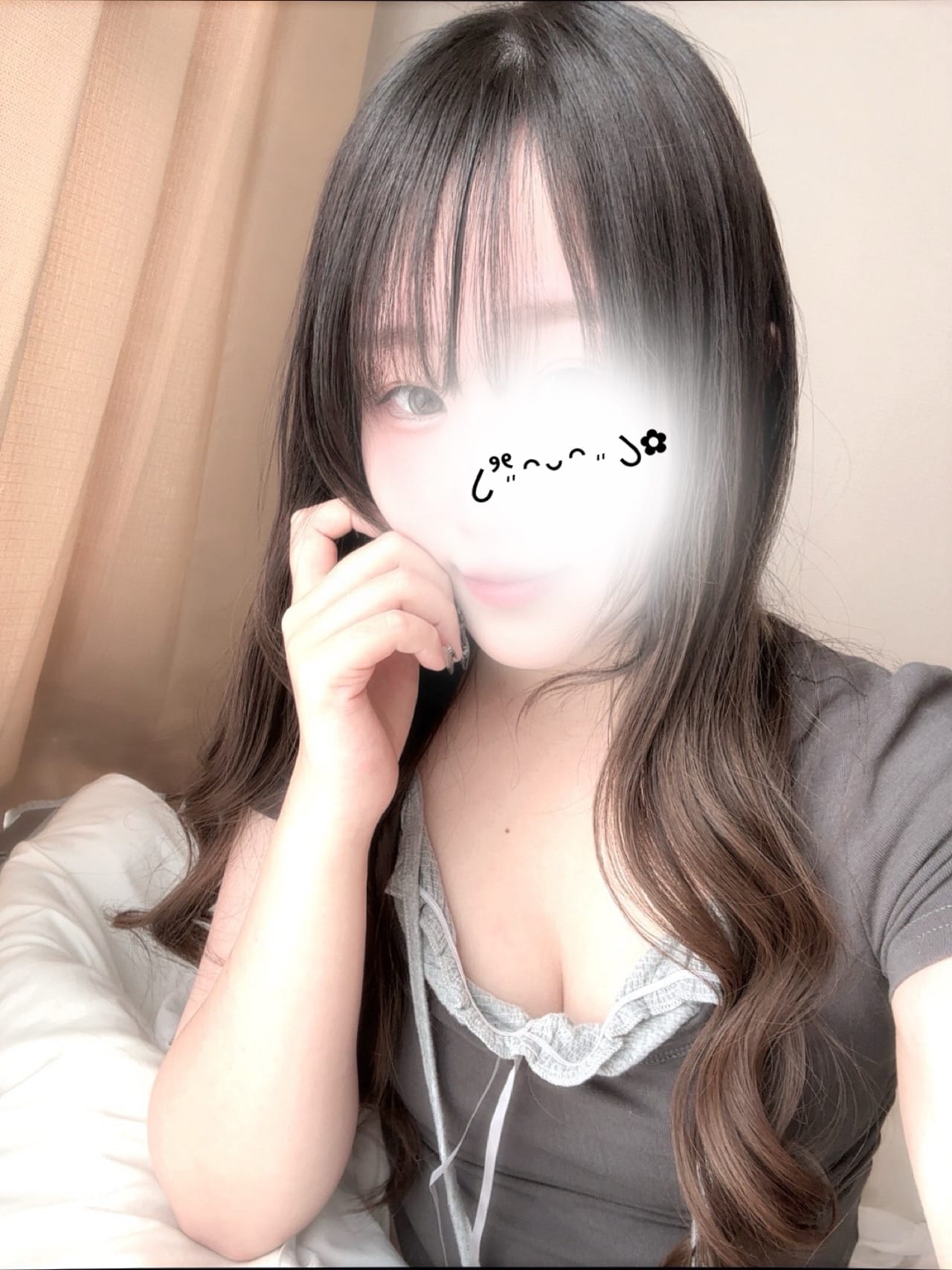 向日葵(ひまわり)・Gランク「初めまして( *´꒳`*)੭⁾⁾」12/10(水) 23:47 | 向日葵(ひまわり)・Gランクの写メ