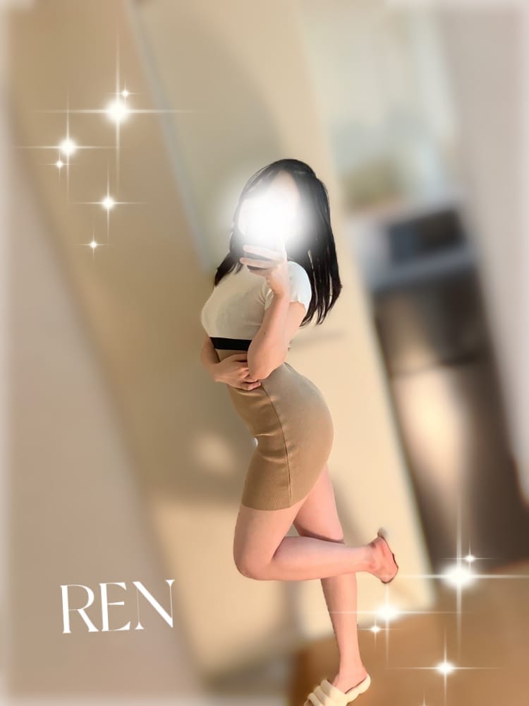 ꕤ︎︎藤崎　レンꕤ︎︎「こんばんは♡」12/11(木) 23:24 | ꕤ︎︎藤崎　レンꕤ︎︎の写メ