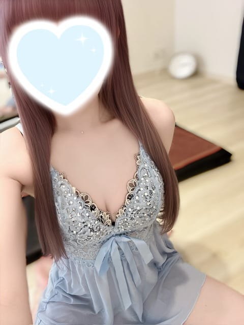 「出勤♡」12/16(火) 20:57 | ねねの写メ