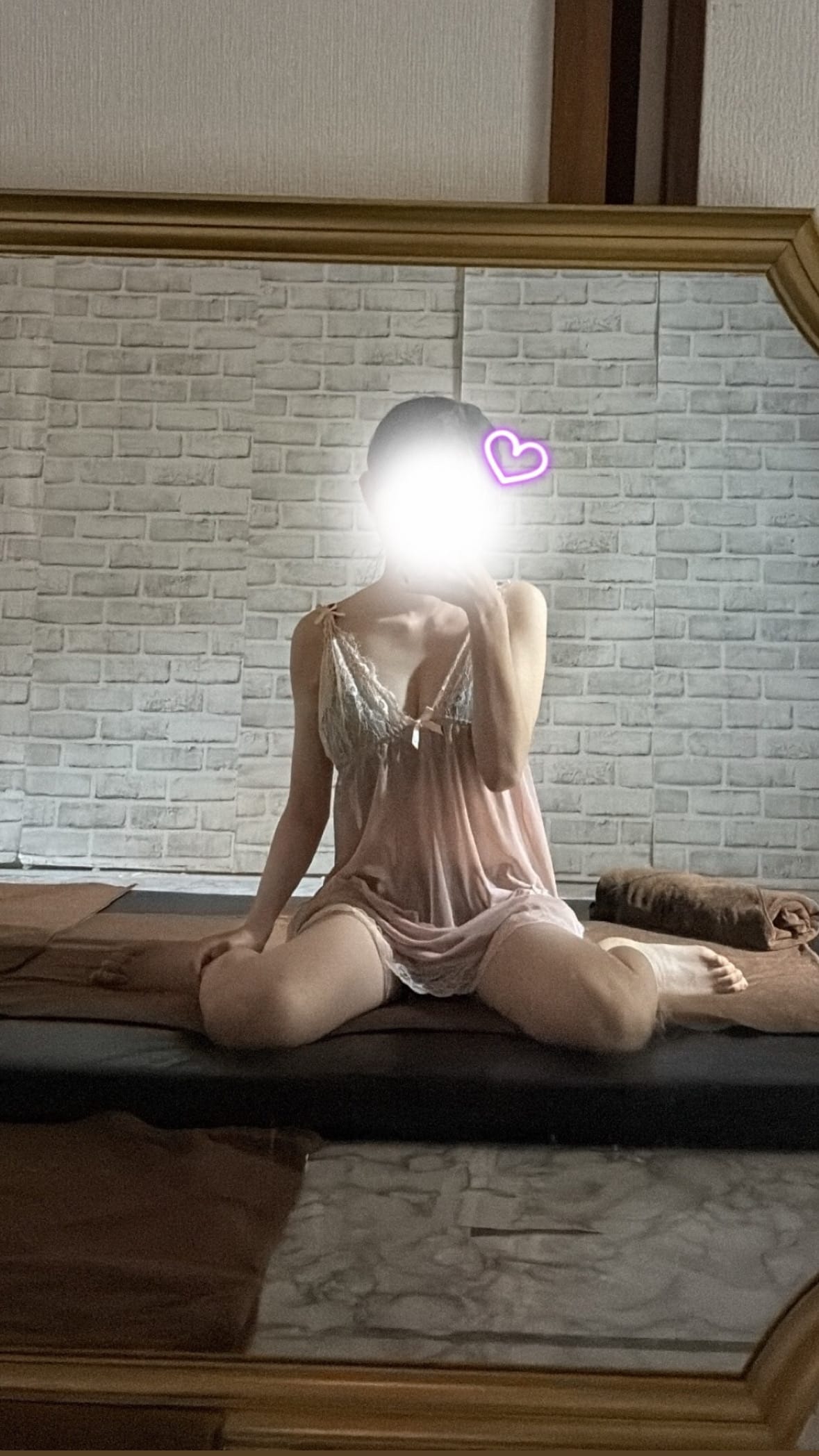 「明日出勤です(*´꒳`*)」12/18(木) 18:51 | ももはの写メ