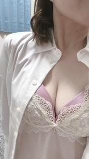 ちか「出勤してます（╹◡╹）♡」12/20(土) 19:41 | ちかの写メ