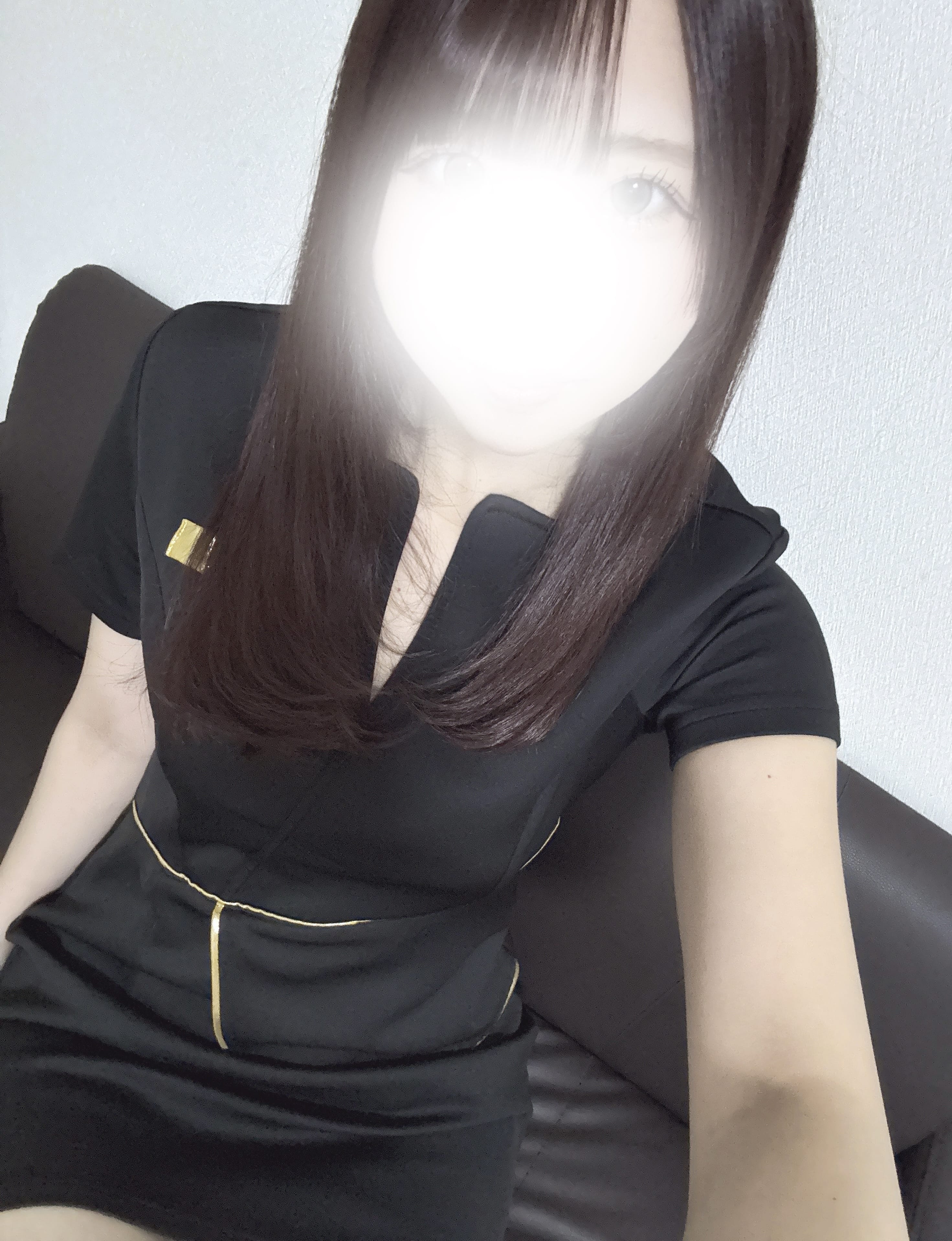 「出勤してます(,,> 