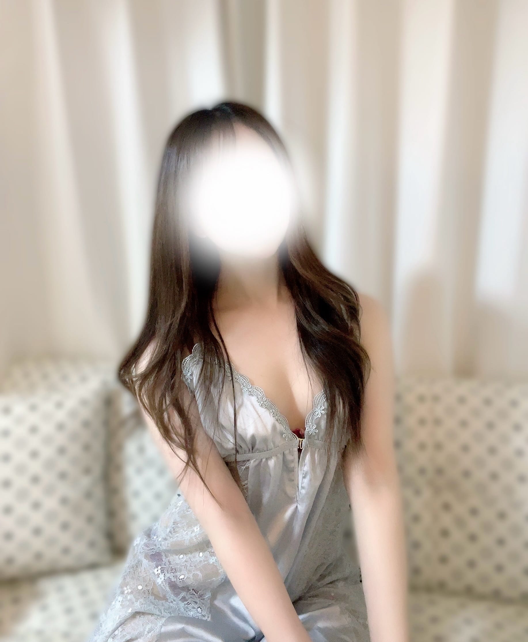 「年内出勤日のお知らせ(՞ ܸ.‪ˬ.ܸ՞)」12/23(火) 19:50 | 涼宮 せいか★HIGH CLASSの写メ