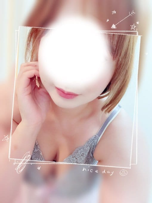 「今日が仕事納めの方も多いかな⁉️」12/26(金) 14:58 | 大島　るりの写メ