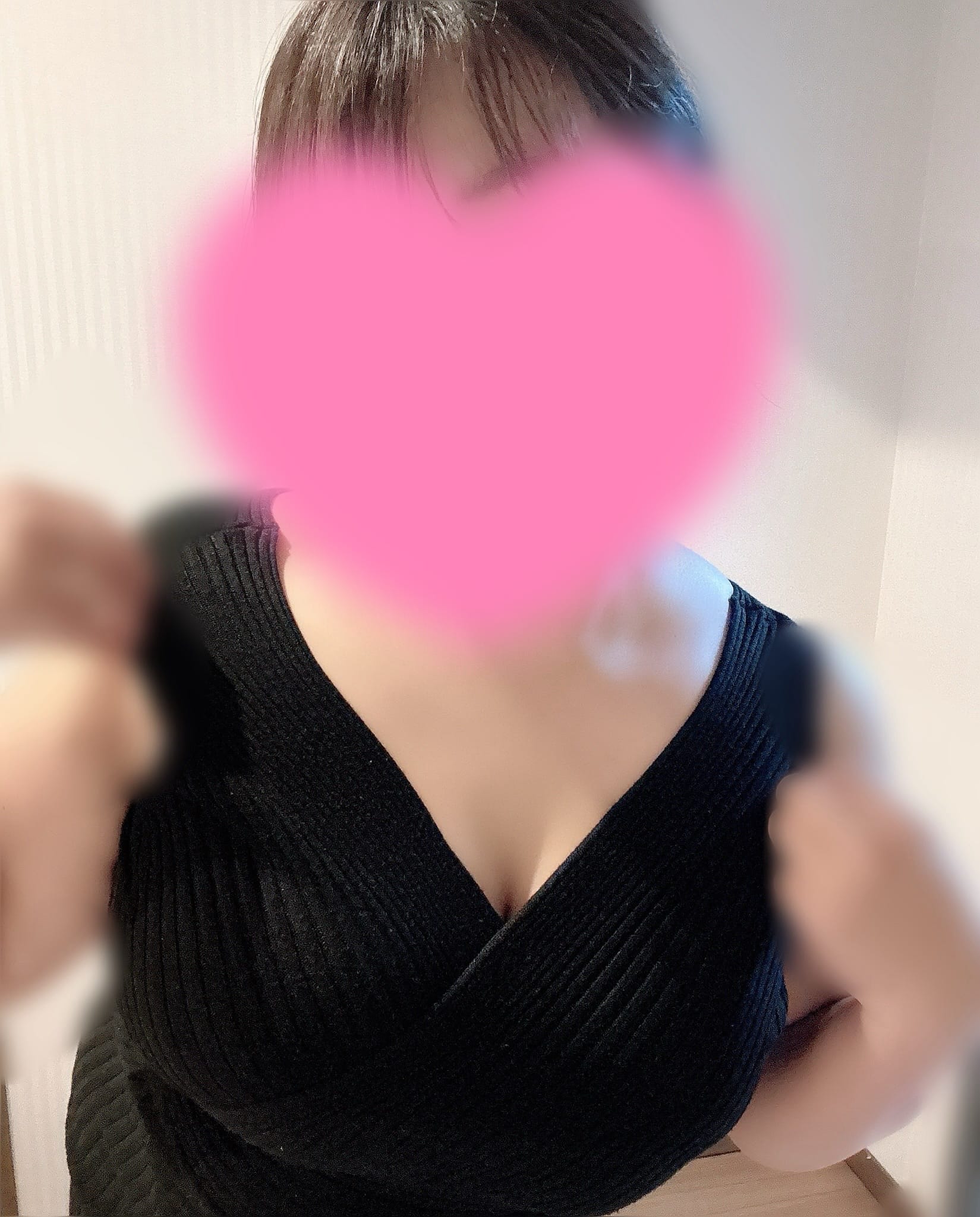 「そっと」12/29(月) 14:43 | ゆりの写メ