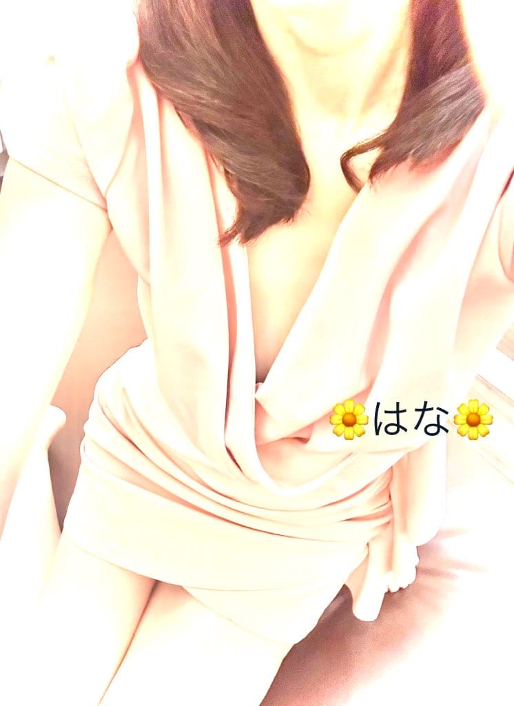 「出勤しました♪」12/30(火) 18:00 | はなの写メ