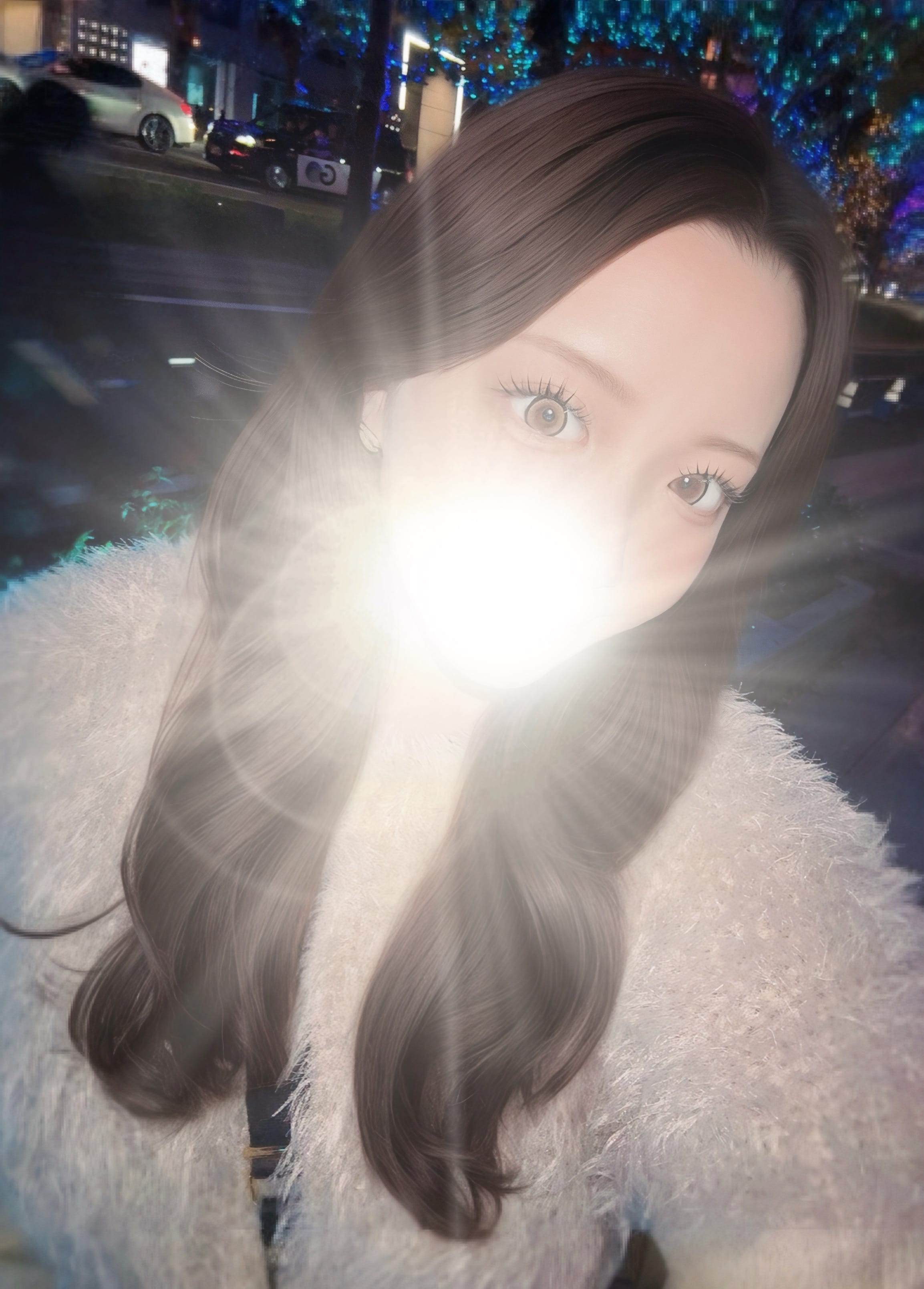 「出勤しました♪」01/03(土) 15:29 | 篠原いつきの写メ日記