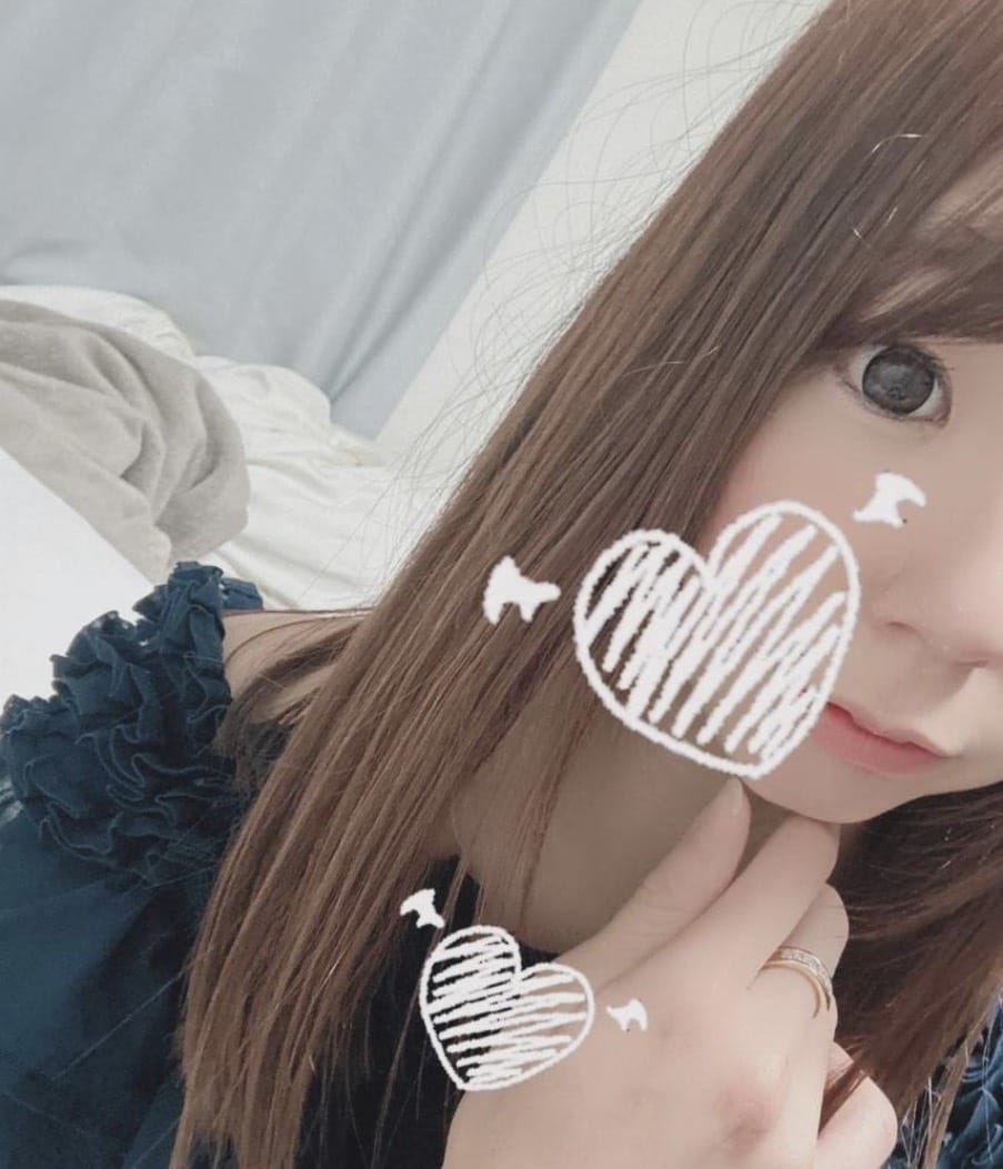 「こんばんゎ」01/04(日) 23:31 | 吉永めぐの写メ